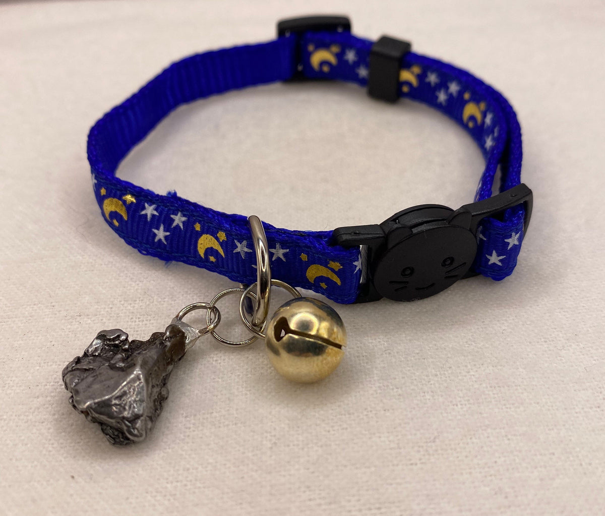 Meteorite Cat Collar: Moon and Stars, Argentinian Campo del Cielo Meteorite, 16 grams