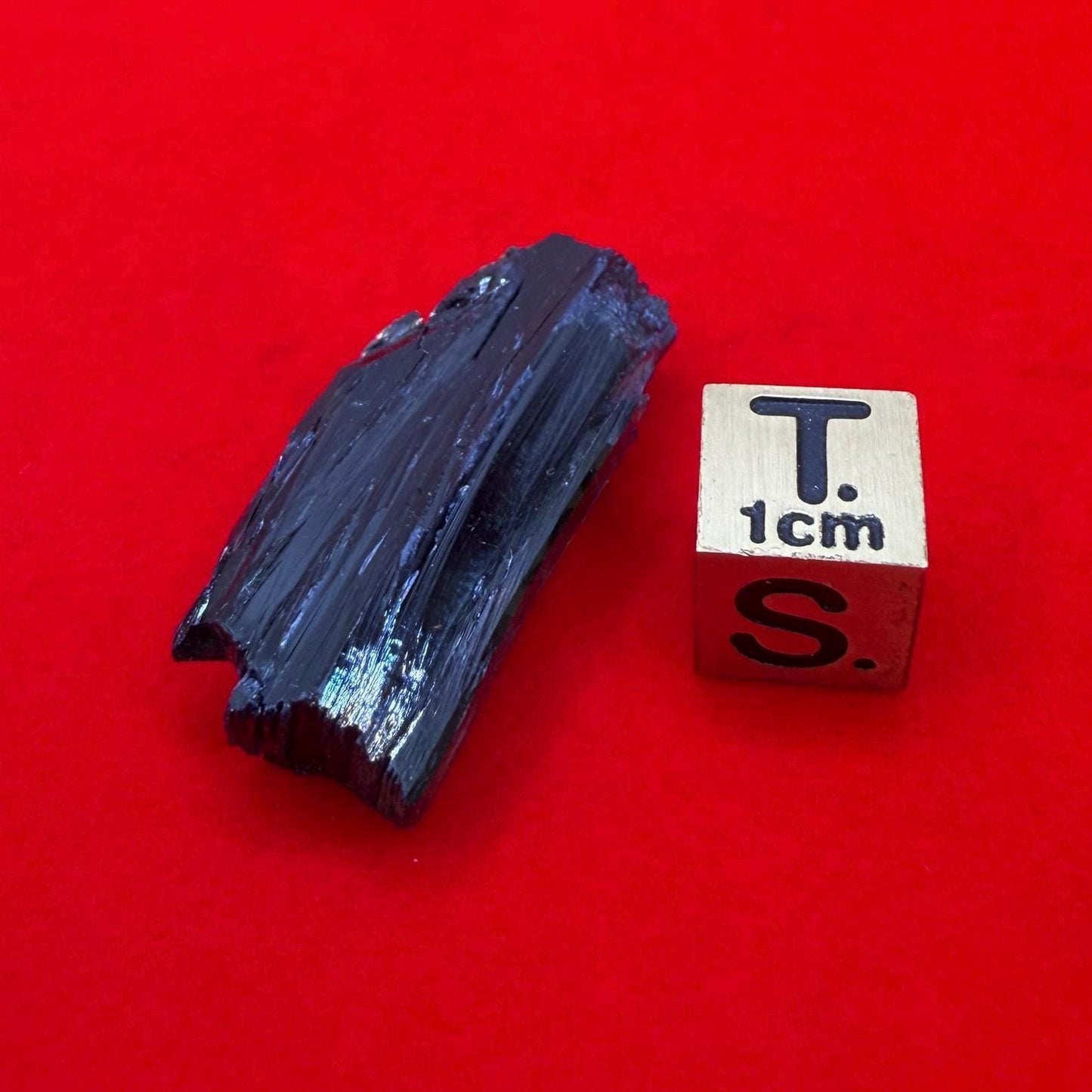 Rare Brazilian Vivianite Crystal: Reiki Energy Stone, Collector's Gem, 5.68g/28.4ct