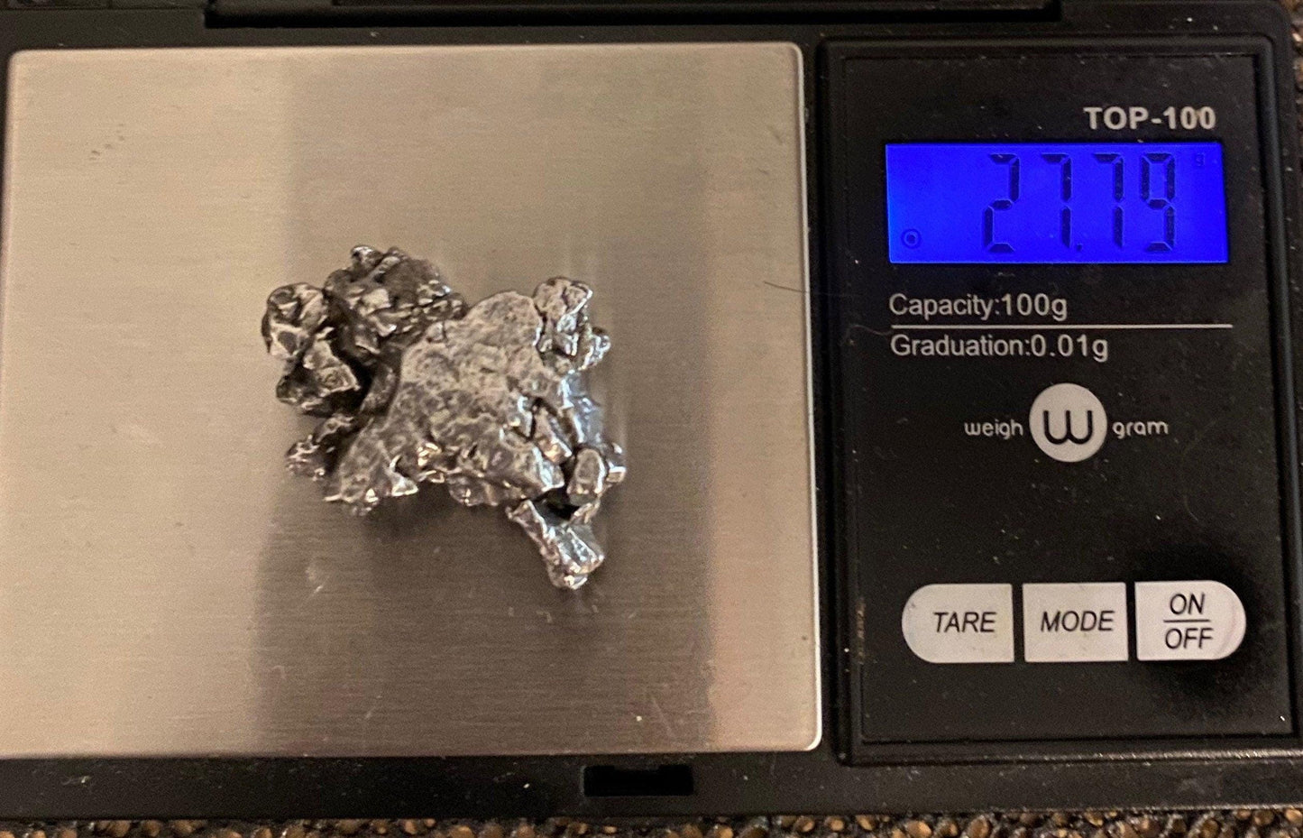 Meteorite Specimen Campo del Cielo 27.79 grams, comes with a display case and a magnifying cube, a beautiful gift from the Cosmos