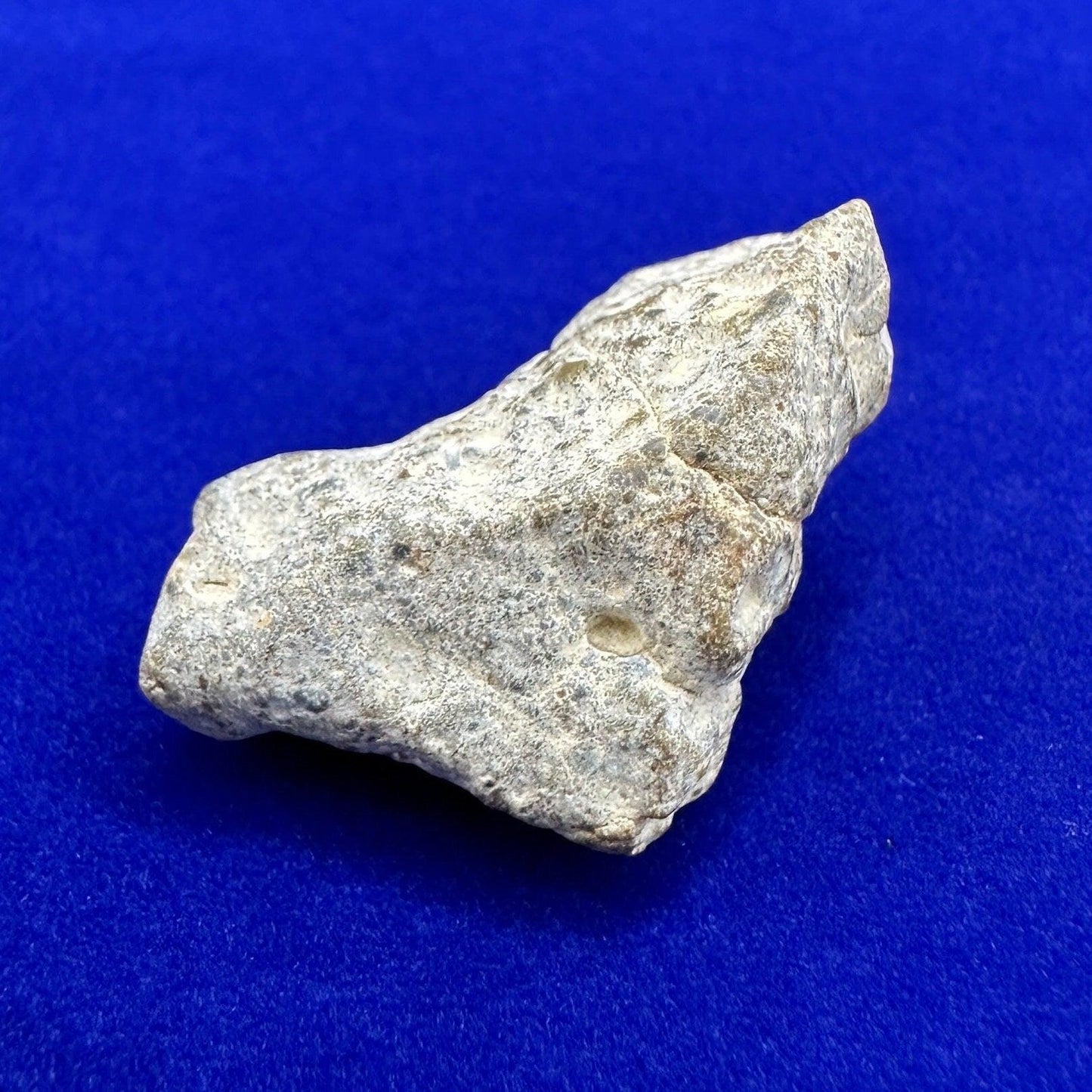 NWA 13974 Moon|Lunar Meteorite, Feldspathic Breccia, Moon Meteorite, Meteorite Collection,Lunar Feldspathic Breccia, 8.72 grams