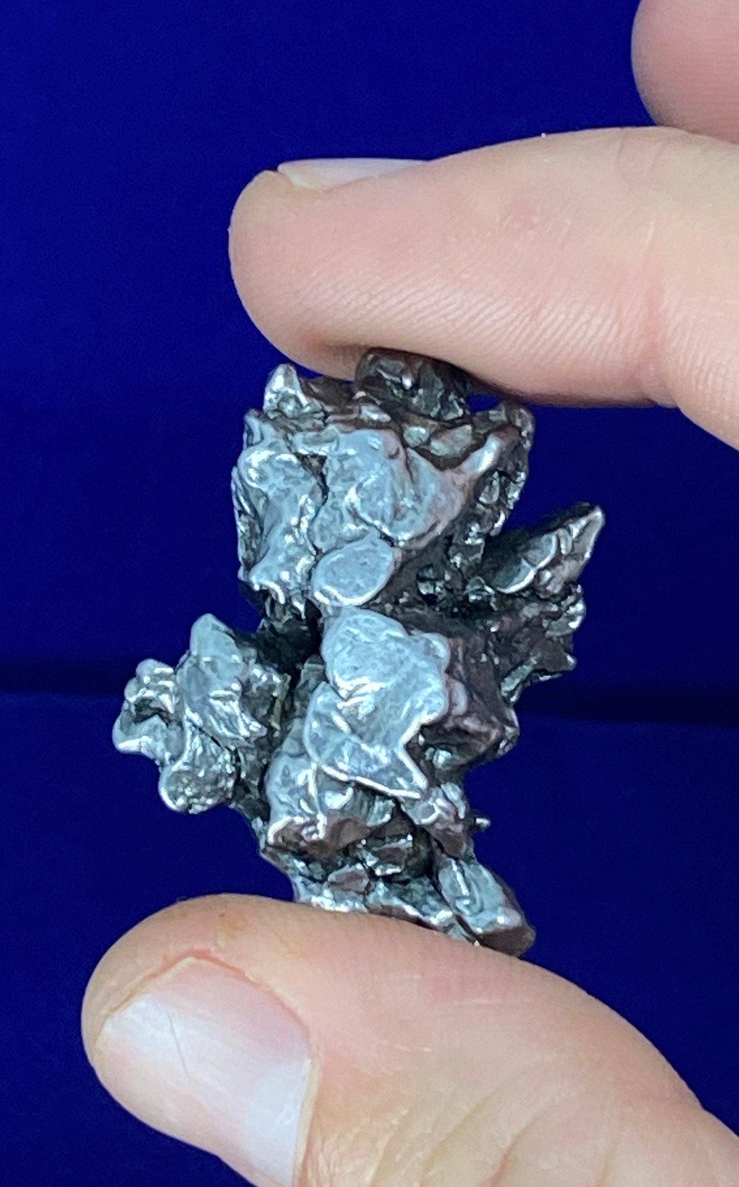 Meteorite Specimen Campo del Cielo 27.79 grams, comes with a display case and a magnifying cube, a beautiful gift from the Cosmos