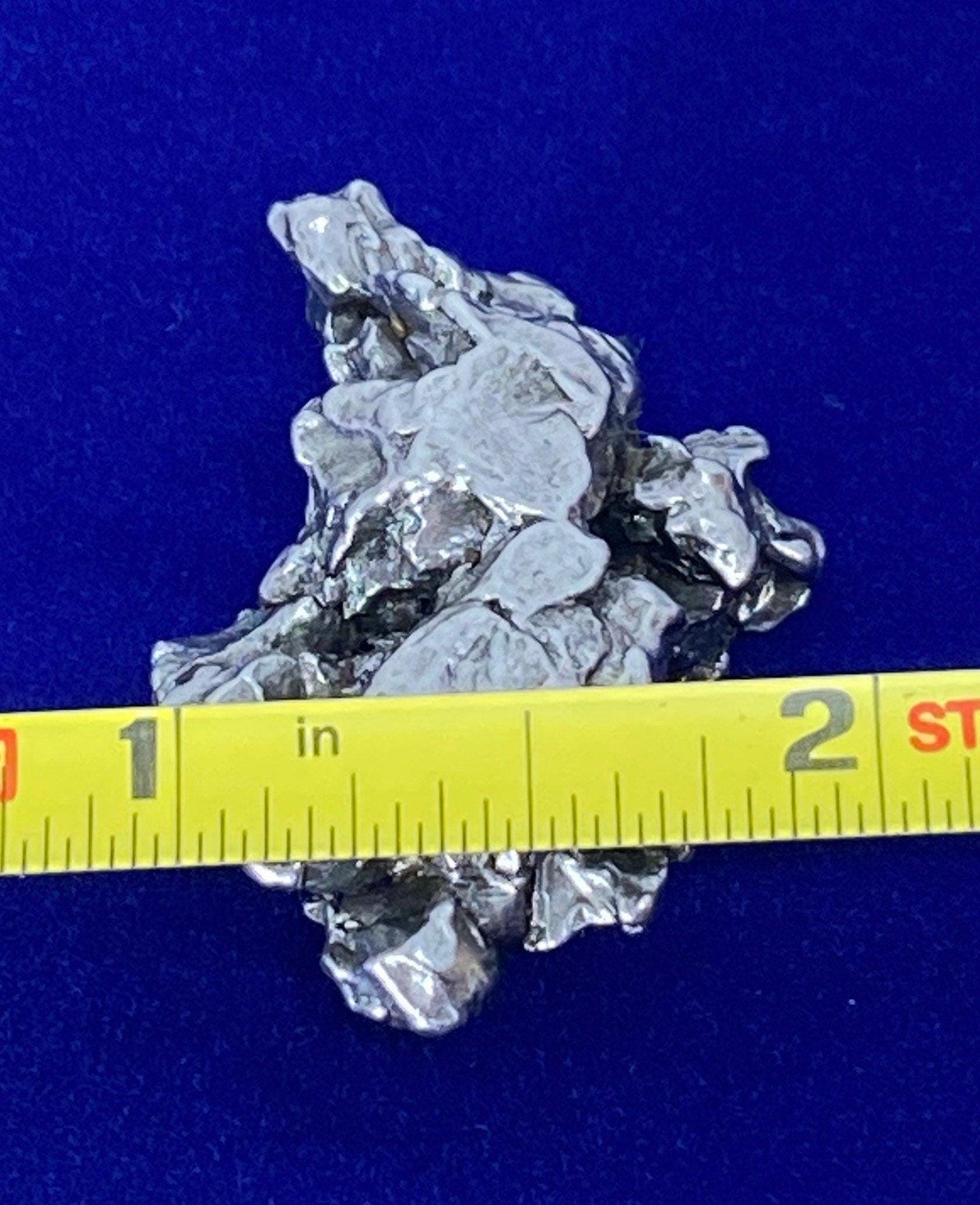 Meteorite Specimen Campo del Cielo 27.79 grams, comes with a display case and a magnifying cube, a beautiful gift from the Cosmos