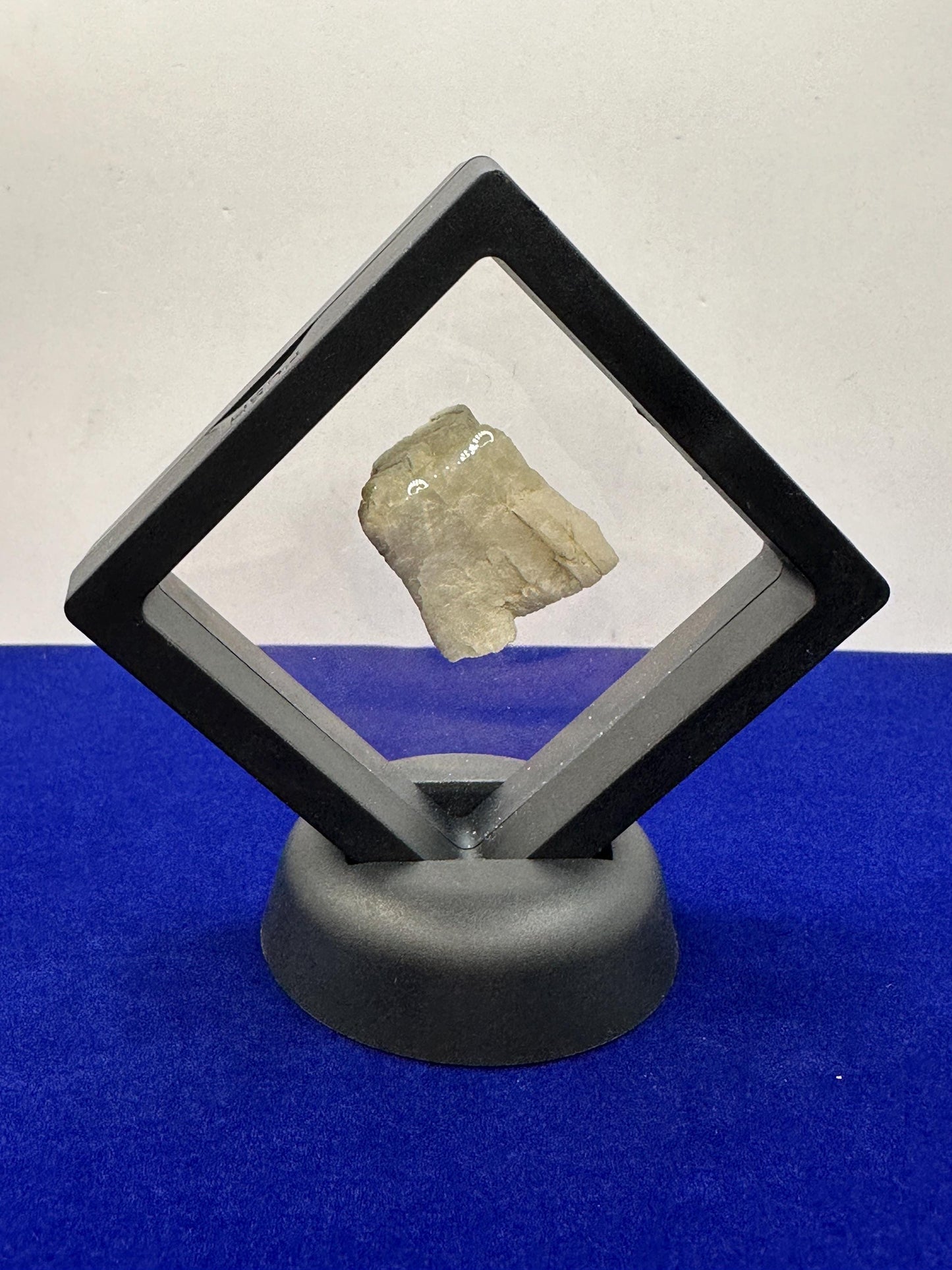 Rare Brazilian Phenacite, 10.78g/53.9 carats, High-Vibration Stone, Spiritual Growth, Meditation, Energy Amplification, Brazil