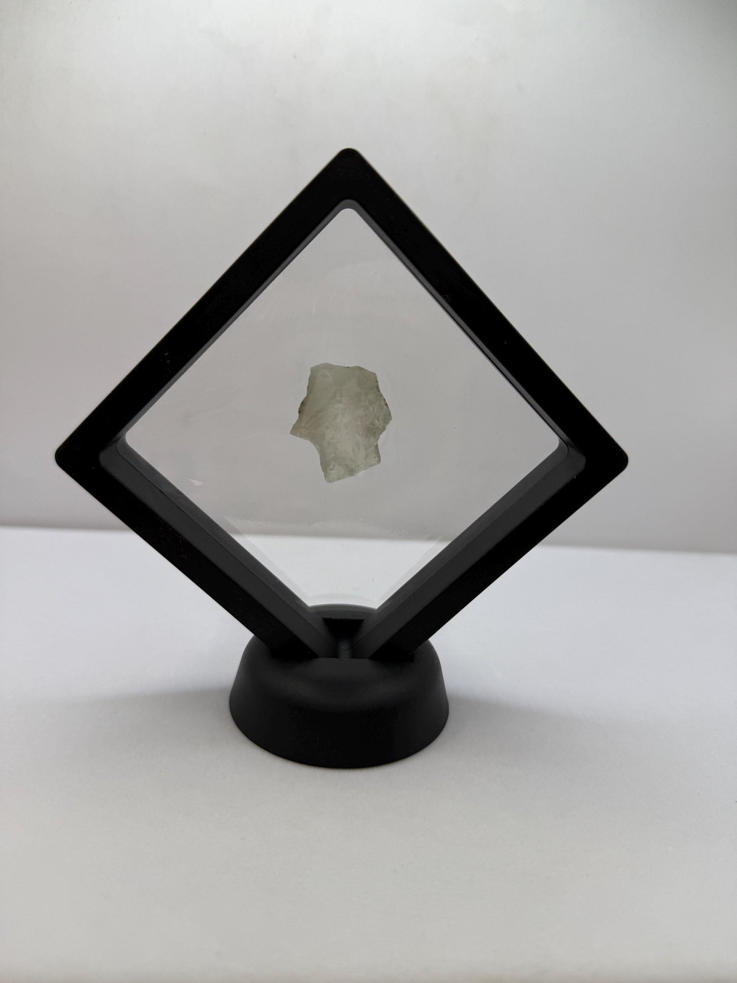 Beautiful Phenacite|Phenakite Crystal, Brazilian Phenacite, Meditation Crystal, Awakening, Authentic Phenacite, 6.67 grams, 33.35 Carats