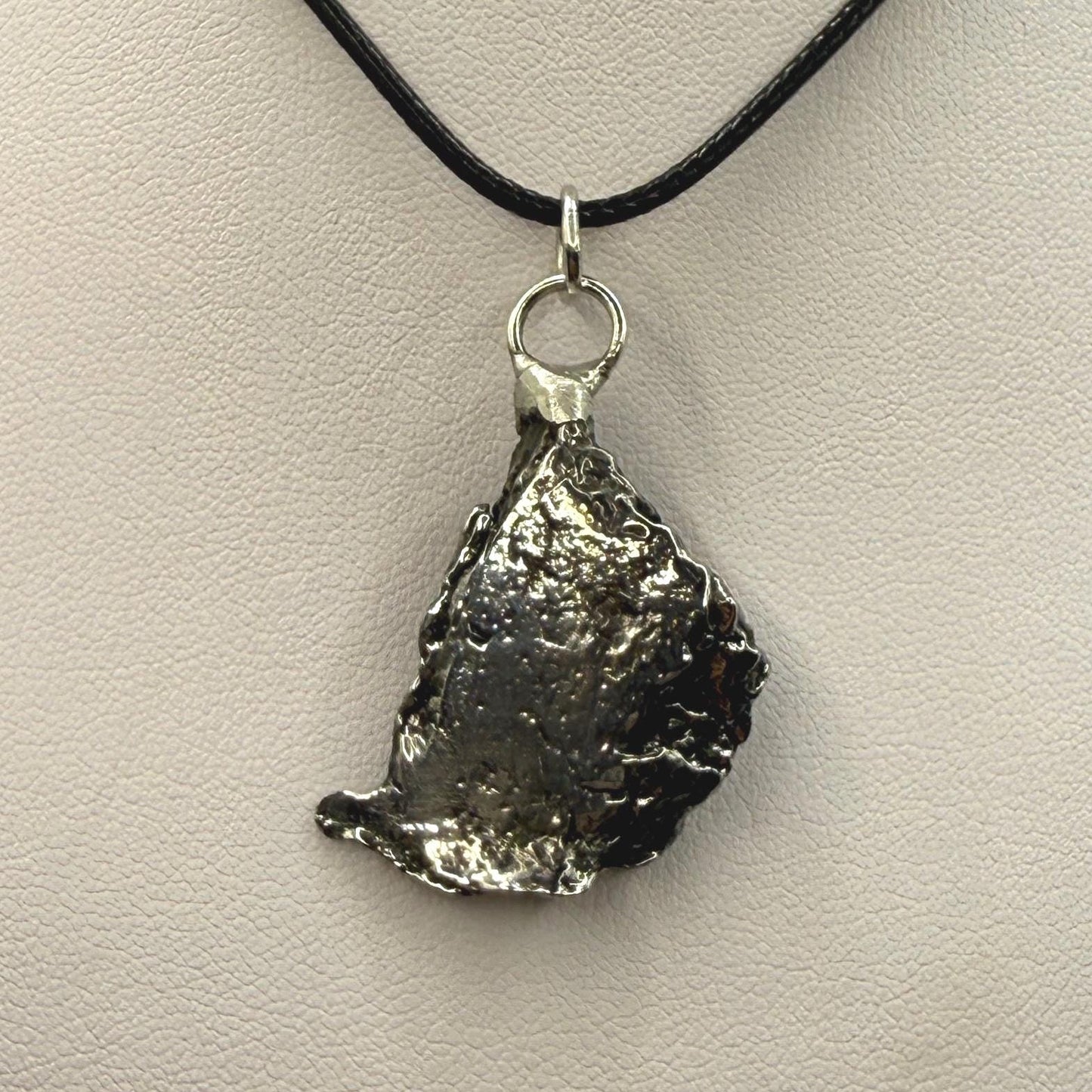 Beautiful Aletai Meteorite Pendant, 11.68 grams, Astronomy Gift, Authentic Meteorite, Meteorite Jewelry, Meteorite Pendant, COA, Space Gift