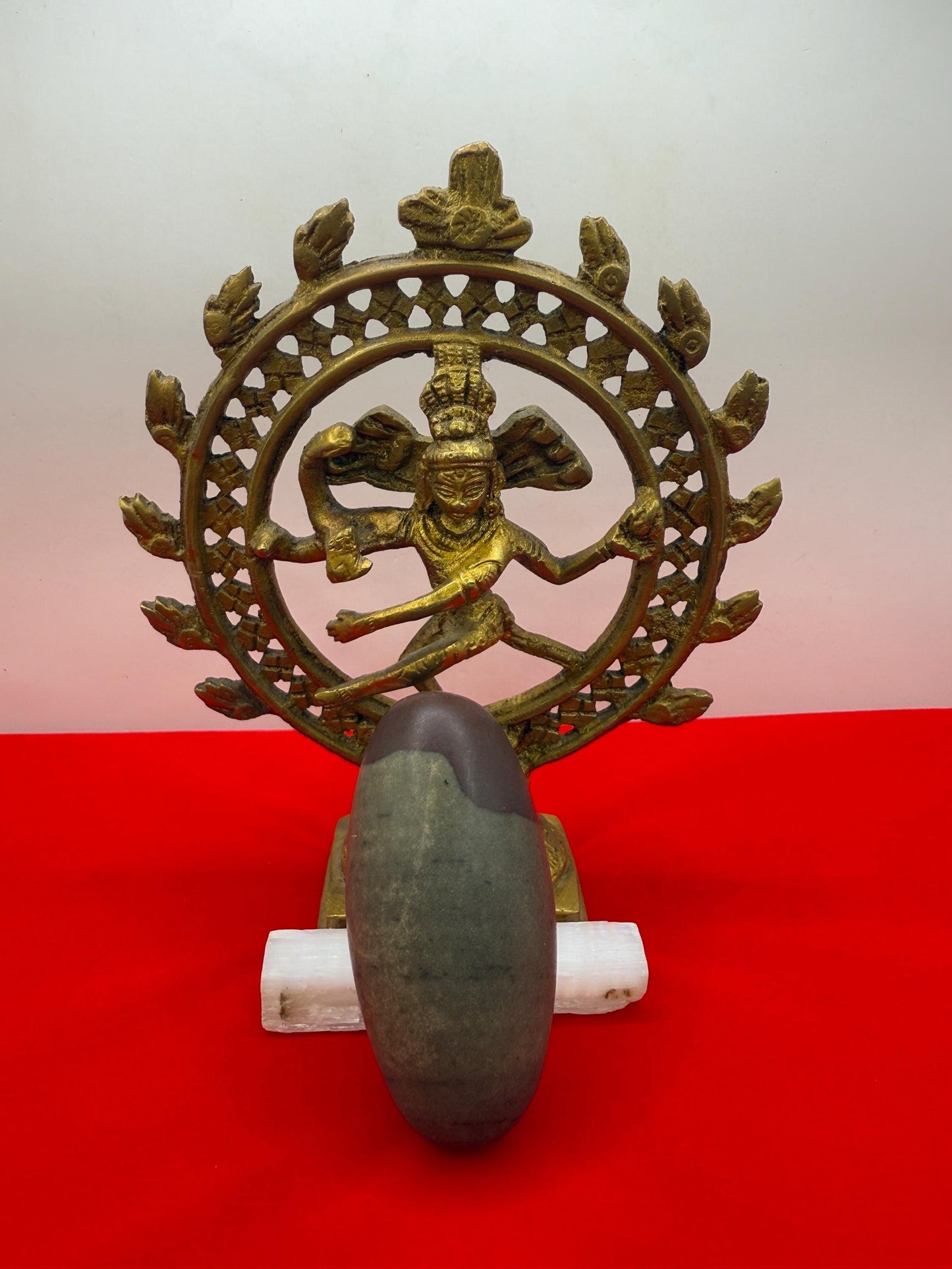 Beautiful Shiva Lingam, India, Hindu God, weighs 4.4 ounces, Shiva, Fertility Stone, Energy Work, Reiki, Rock Collection