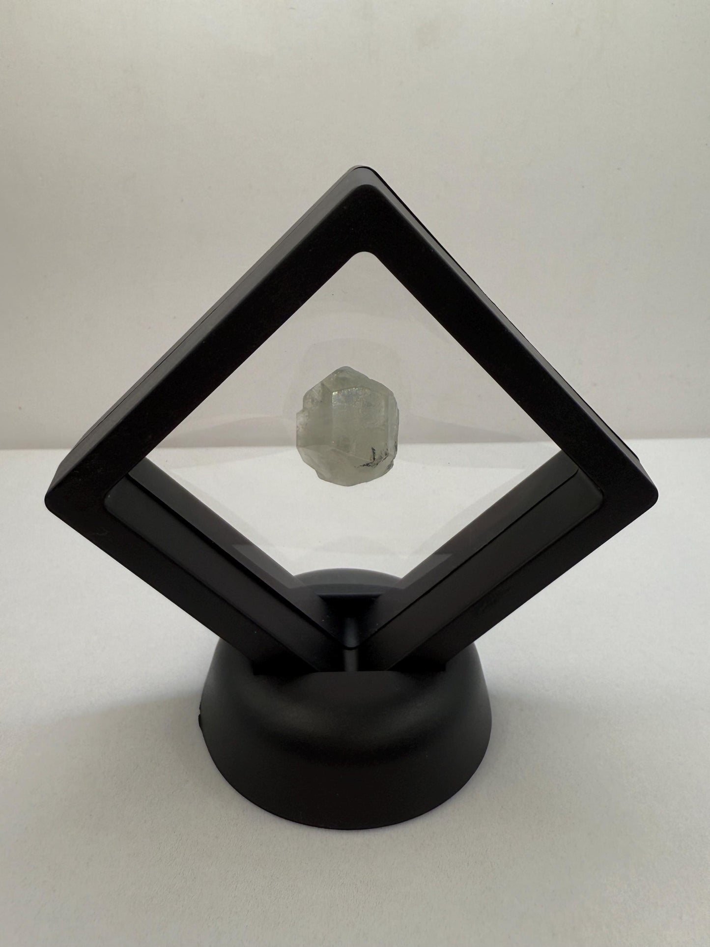 Madagascar Phenacite|Phenakite Crystal, Top Quality Phenacite, Mined in Mahaiza, Antsirabe, Madagascar Phenacite, 5.90g/29.5ct