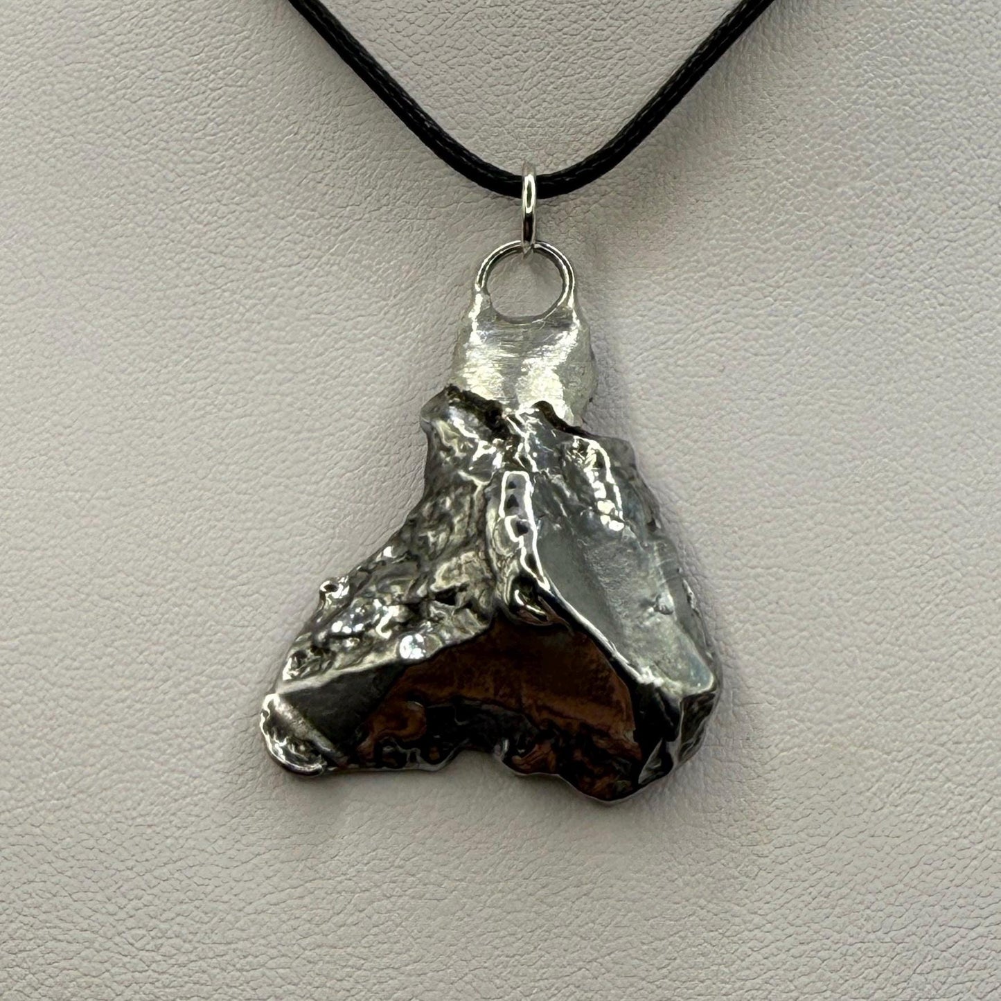 Beautiful Aletai Meteorite Pendant, 22.88 grams, Astronomy Gift, Authentic Meteorite, Meteorite Jewelry, Meteorite Pendant, COA, Space Gift