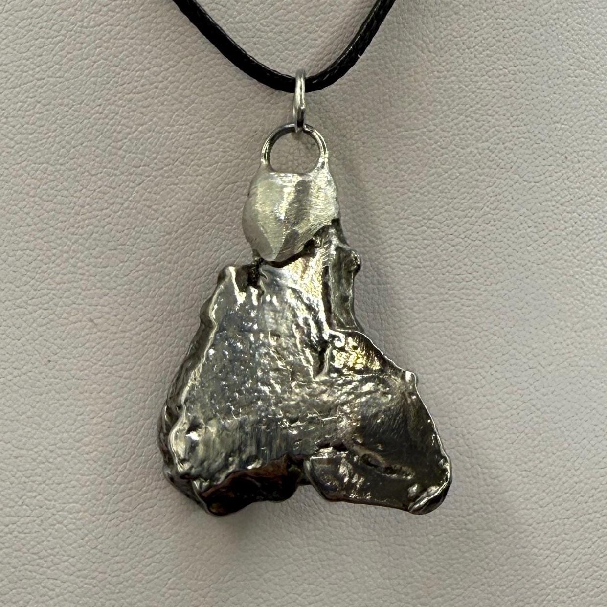 Beautiful Aletai Meteorite Pendant, 22.88 grams, Astronomy Gift, Authentic Meteorite, Meteorite Jewelry, Meteorite Pendant, COA, Space Gift