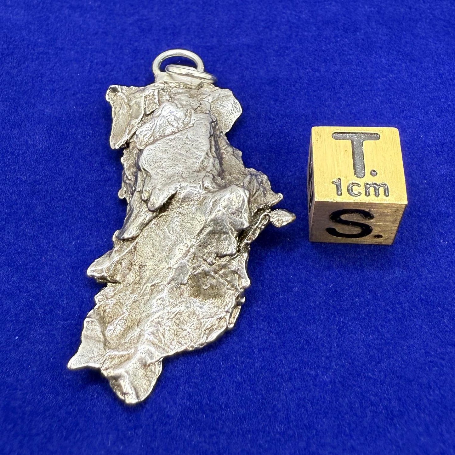 Beautiful Meteorite Campo del Cielo Pendant 13.52 Grams, Astronomy Gift, Authentic Meteorite, Meteorite Jewelry, Meteorite Pendant, COA