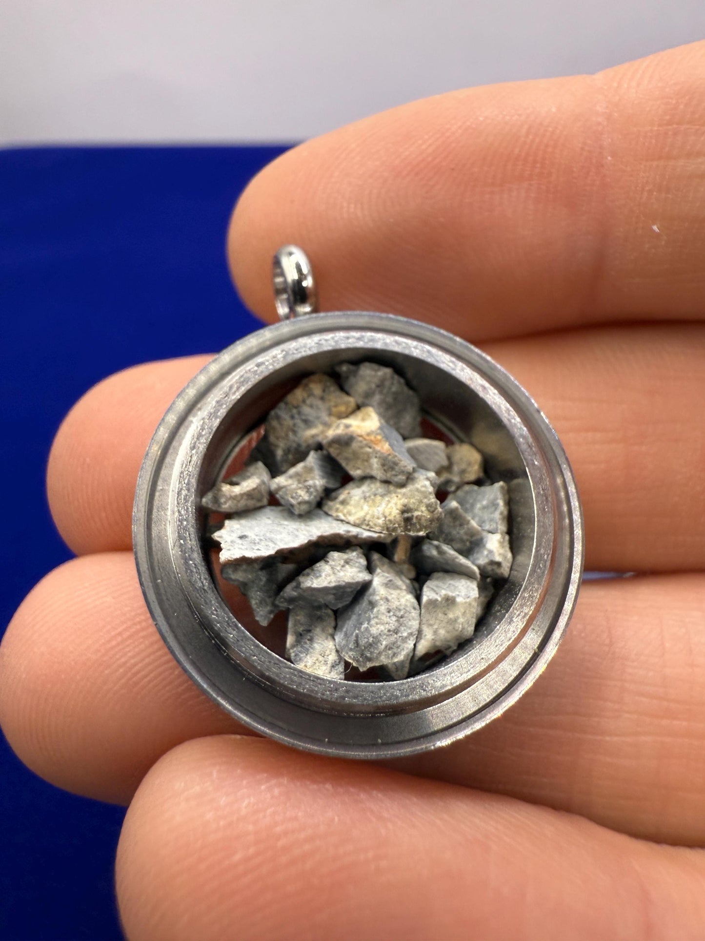 Lunar Meteorite in a Floating Locket, Gadamis 003 Lunar Meteorite, Lunar Meteorite, Moon Rocks, Handmade Locket, Astronomy Gift, Authentic