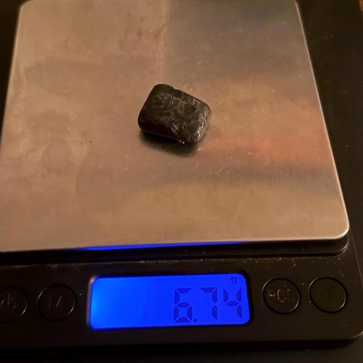 Nuummite Stone, Natural Nuummite, Greenland, Reiki, Rock Collection, Manifesting, Grounding, Energy Work, Reiki Creativity, 6,74 grams