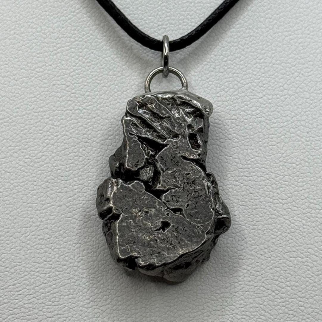 Campo del Cielo Meteorite Pendant, Astronomy Gift, Meteorite Jewelry, Iron Meteorite, Meteorite Pendant, COA, Astronomy Gift, 20.60 Grams