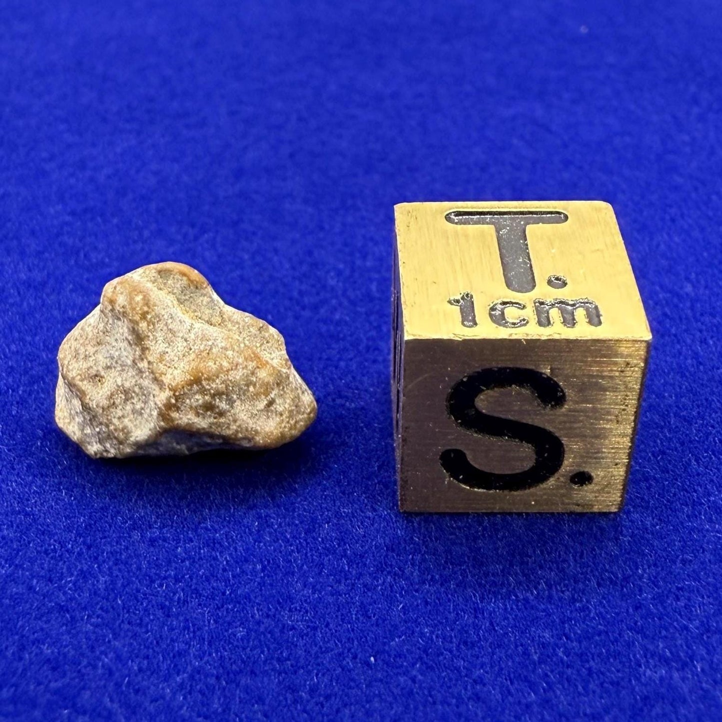 NWA 13974 Moon|Lunar Meteorite, Feldspathic Breccia, Moon Meteorite, Meteorite Collection, Lunar Feldspathic Breccia, 0.82 grams