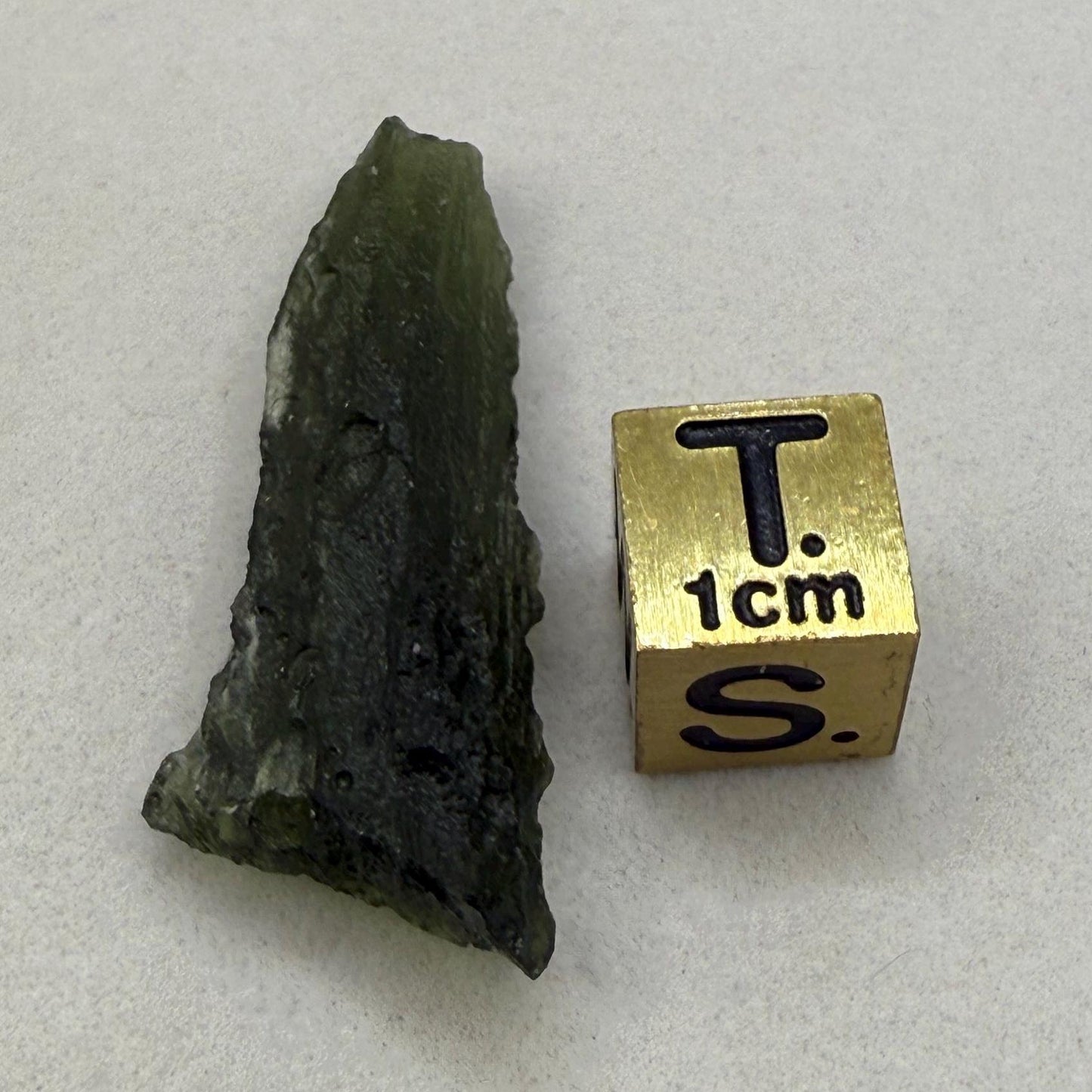 Moldavite Tektite Specimen, High Quality, Transformation, Manifestation, Reiki, Athentic, Moldavite Crystal, 3.63 grams|18.15 carats