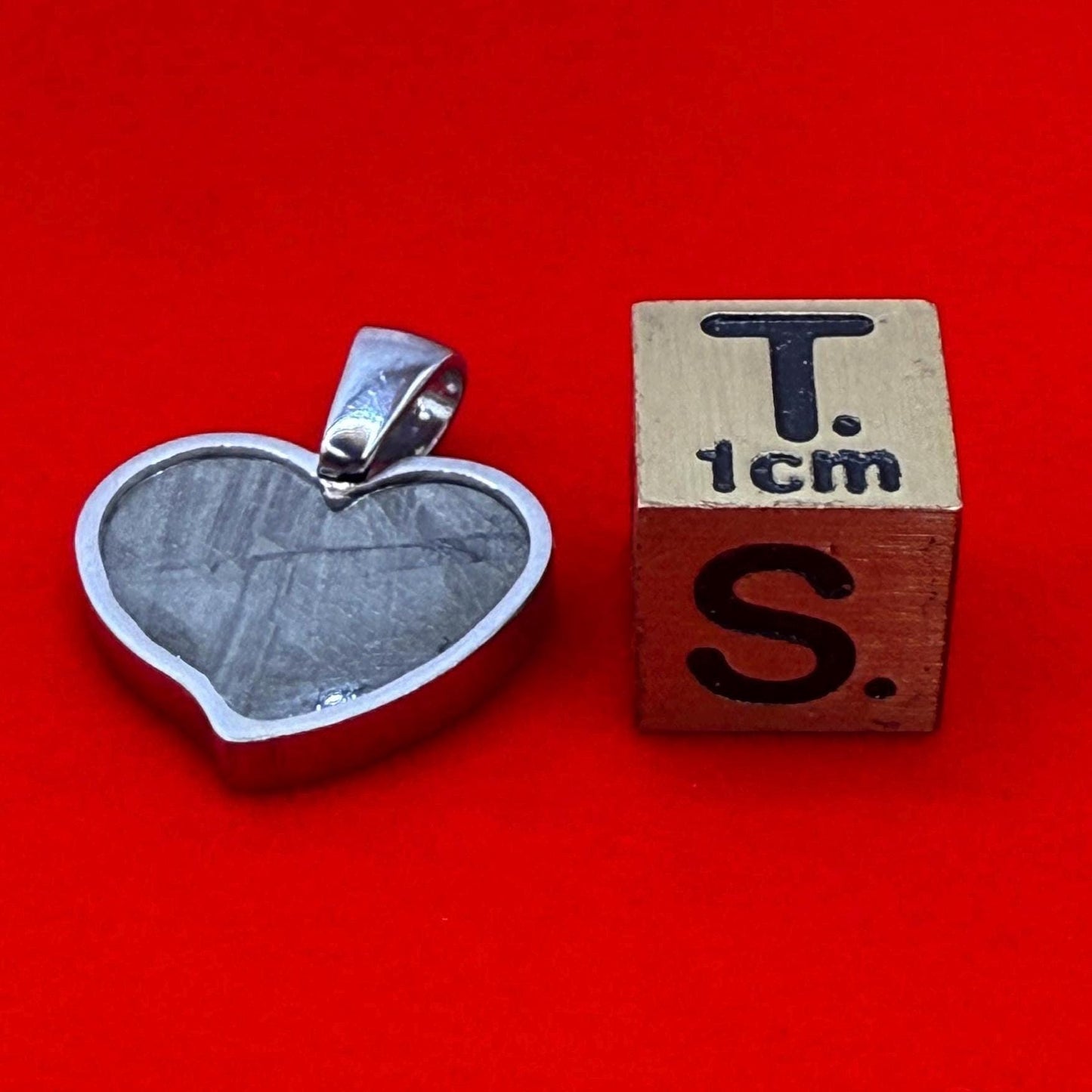 Muonionalusta Meteorite Sweetheart Pendant, Heart Shaped Pendant, Stainless Steel Pendant, Space Gift, Valentines Day Pendant, 2.18g