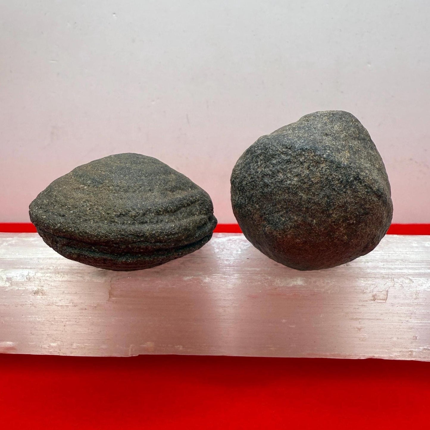 Moqui Marbles, Pair of Stones, Top Quality Stones, Shaman Stones, Southern Utah, Thunder Stones, Hopi Marbles, Sandstone, 101.69 grams