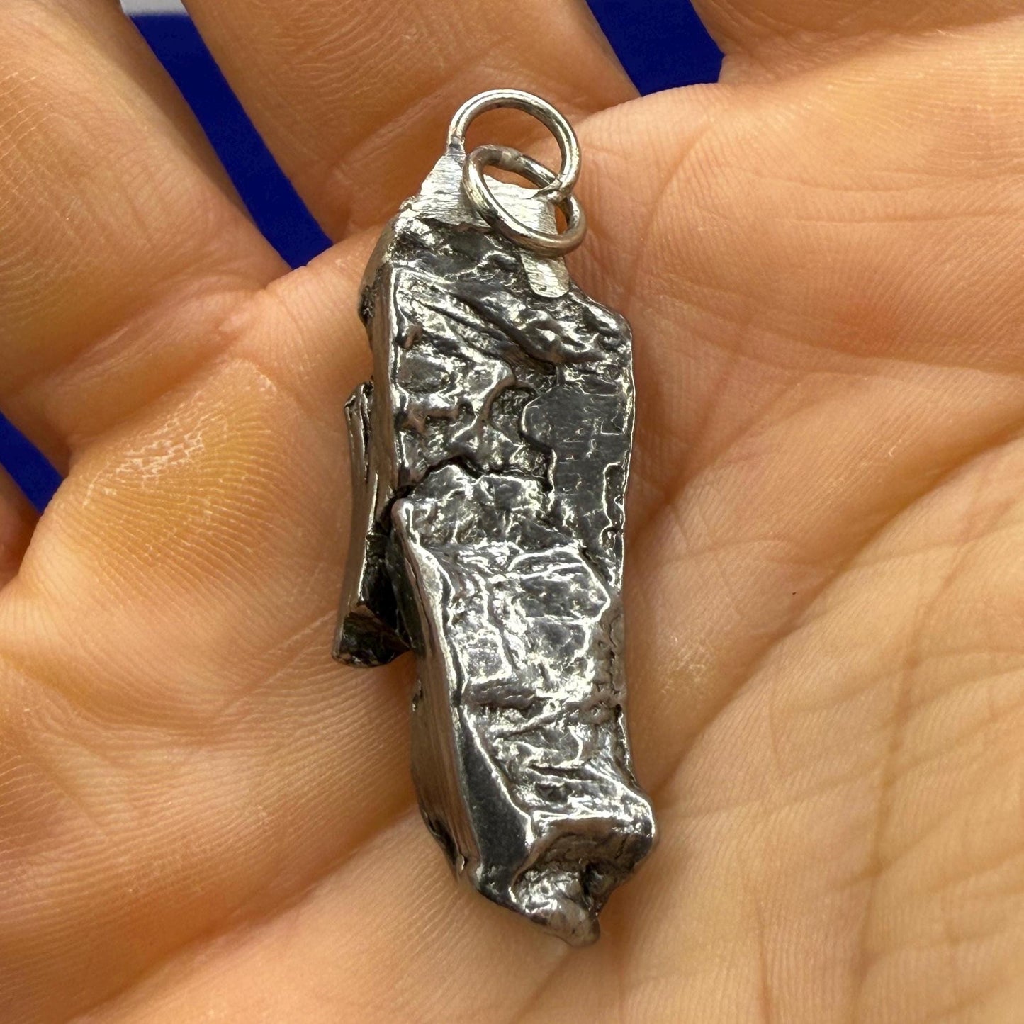 Beautiful Aletai Meteorite Pendant, 11.99 grams, Astronomy Gift, Authentic Meteorite, Meteorite Jewelry, Meteorite Pendant, COA, Space Gift