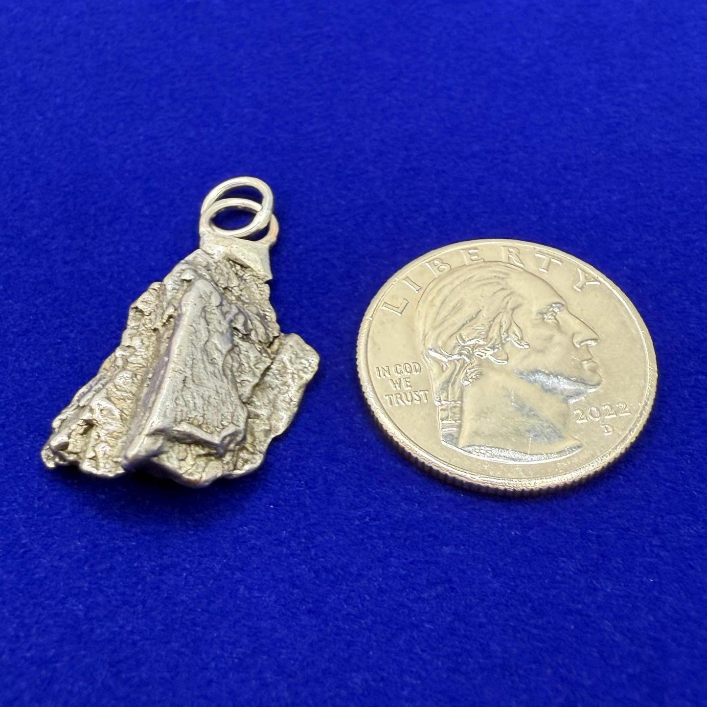 Beautiful Aletai Meteorite Pendant, 8.63 grams, Astronomy Gift, Authentic Meteorite, Meteorite Jewelry, Meteorite Pendant, COA, Space Gift