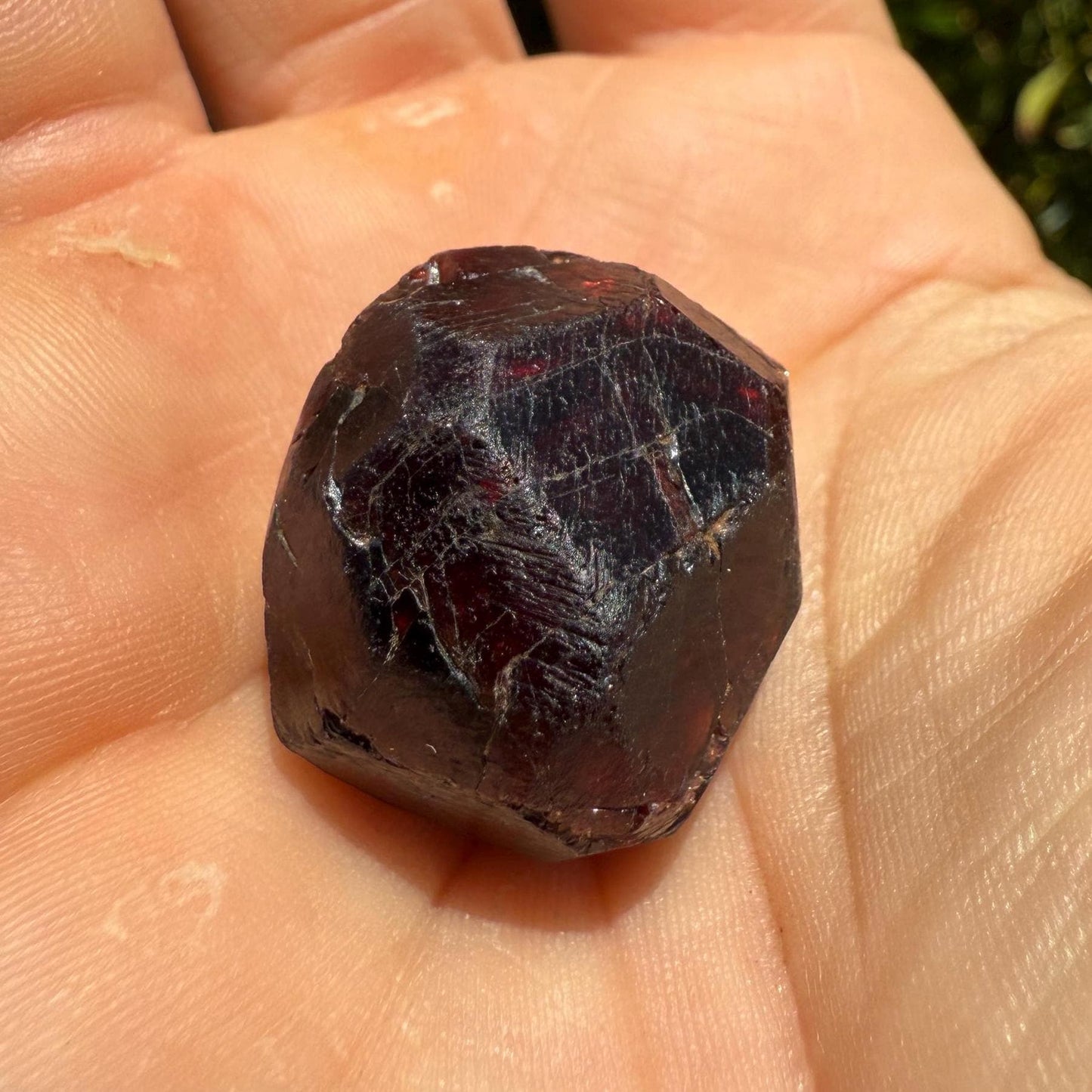 Almandine Garnet, Garnet, Morocco, Natural Garnet, Authentic, Manifestation, Protection, Rock Collection, Dodecahedron, 24.76 grams