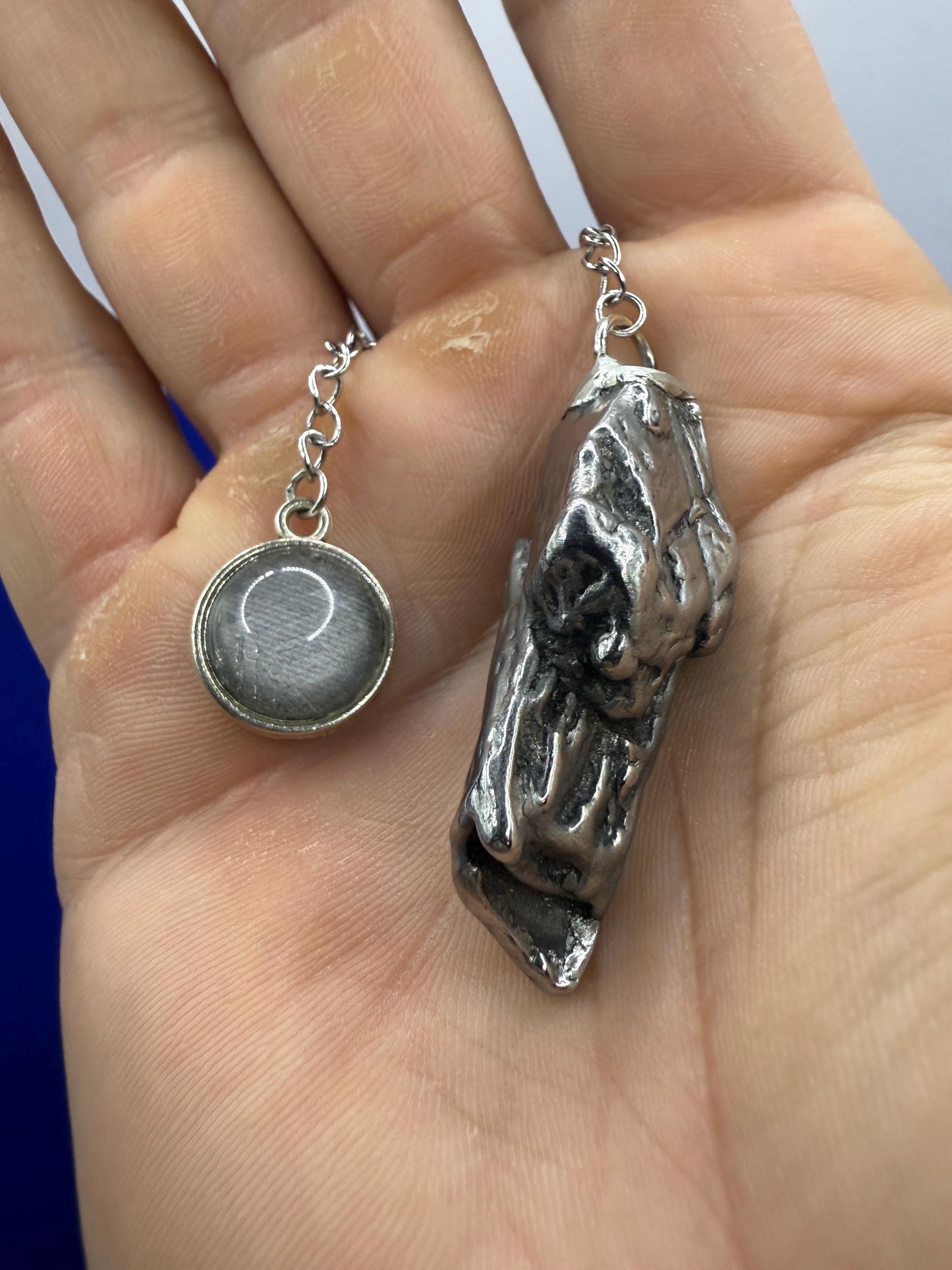 Beautiful Aletai Meteorite Pendulum, 30.29 grams, Astronomy Gift, Meditation Tool, Authentic Meteorite, Pendulum, Meteorite Pendant