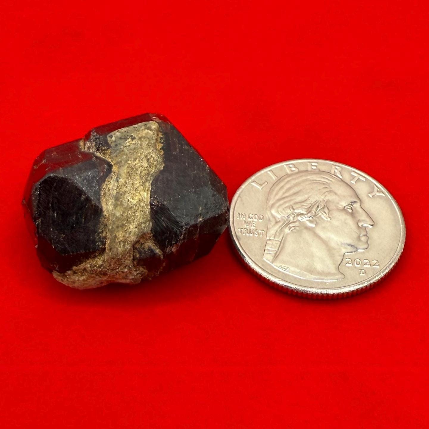 Almandine Garnet, Garnet, Morocco, Natural Garnet, Authentic, Manifestation, Protection, Rock Collection, Dodecahedron, 21.35 grams
