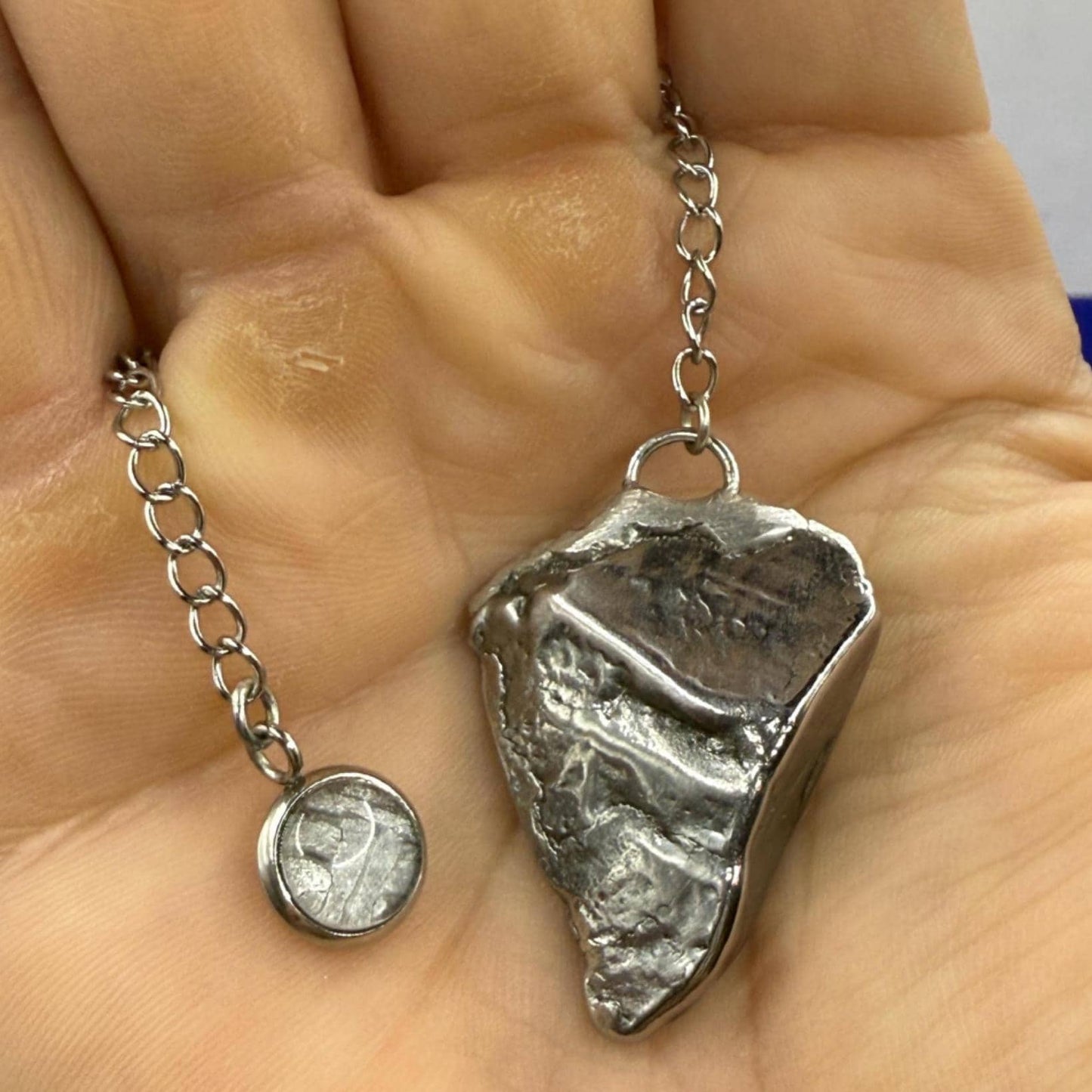 Beautiful Aletai Meteorite Pendulum, 22.30 grams, Astronomy Gift, Meditation Tool, Authentic Meteorite, Pendulum, Meteorite Pendant