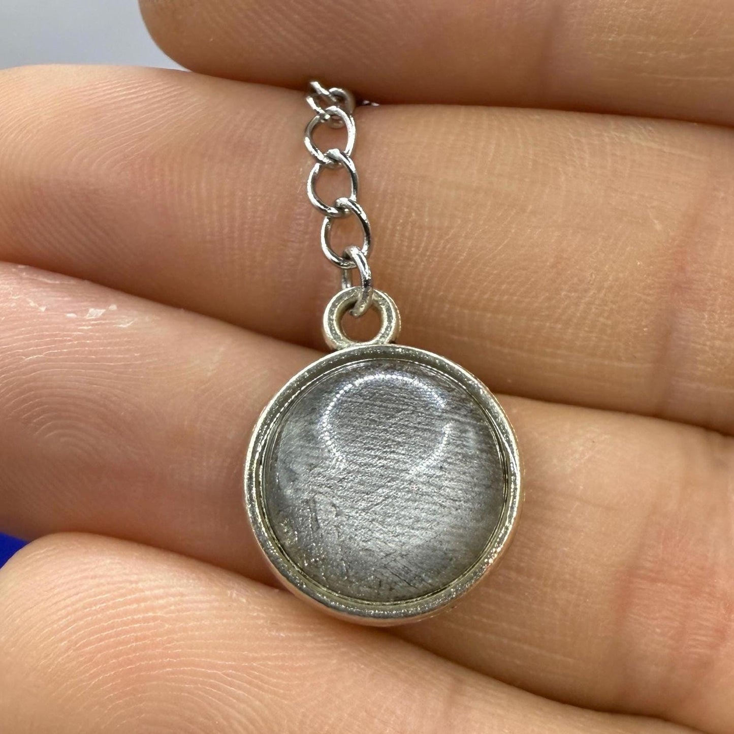 Beautiful Aletai Meteorite Pendulum, 30.29 grams, Astronomy Gift, Meditation Tool, Authentic Meteorite, Pendulum, Meteorite Pendant