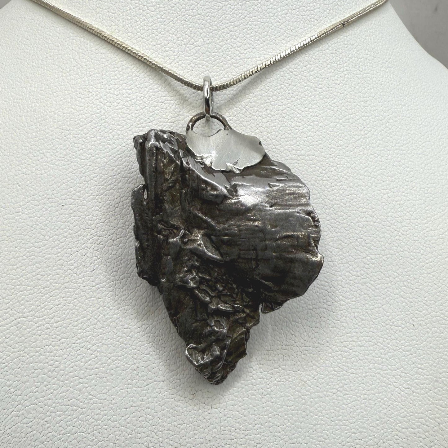 Beautiful Aletai Meteorite Pendant, 23.62 grams, Astronomy Gift, Authentic Meteorite, Meteorite Jewelry, Meteorite Pendant, COA, Space Gift