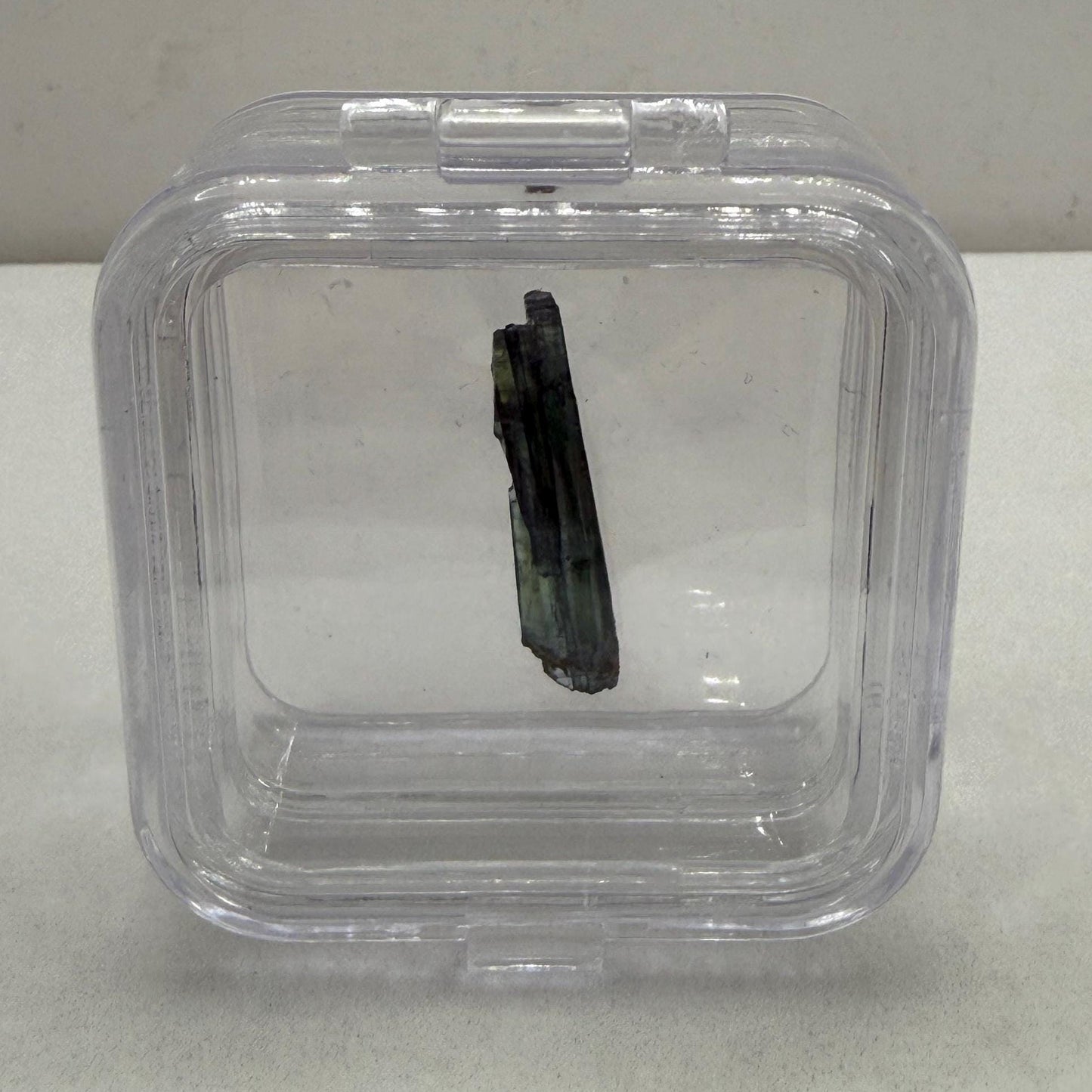 Rare Vivianite Crystal, Vivianite, Vivianite, Brazilian Vivianite, Reiki Energy, Crystal Collection, Reiki, 0.77 grams| 3.85 carats