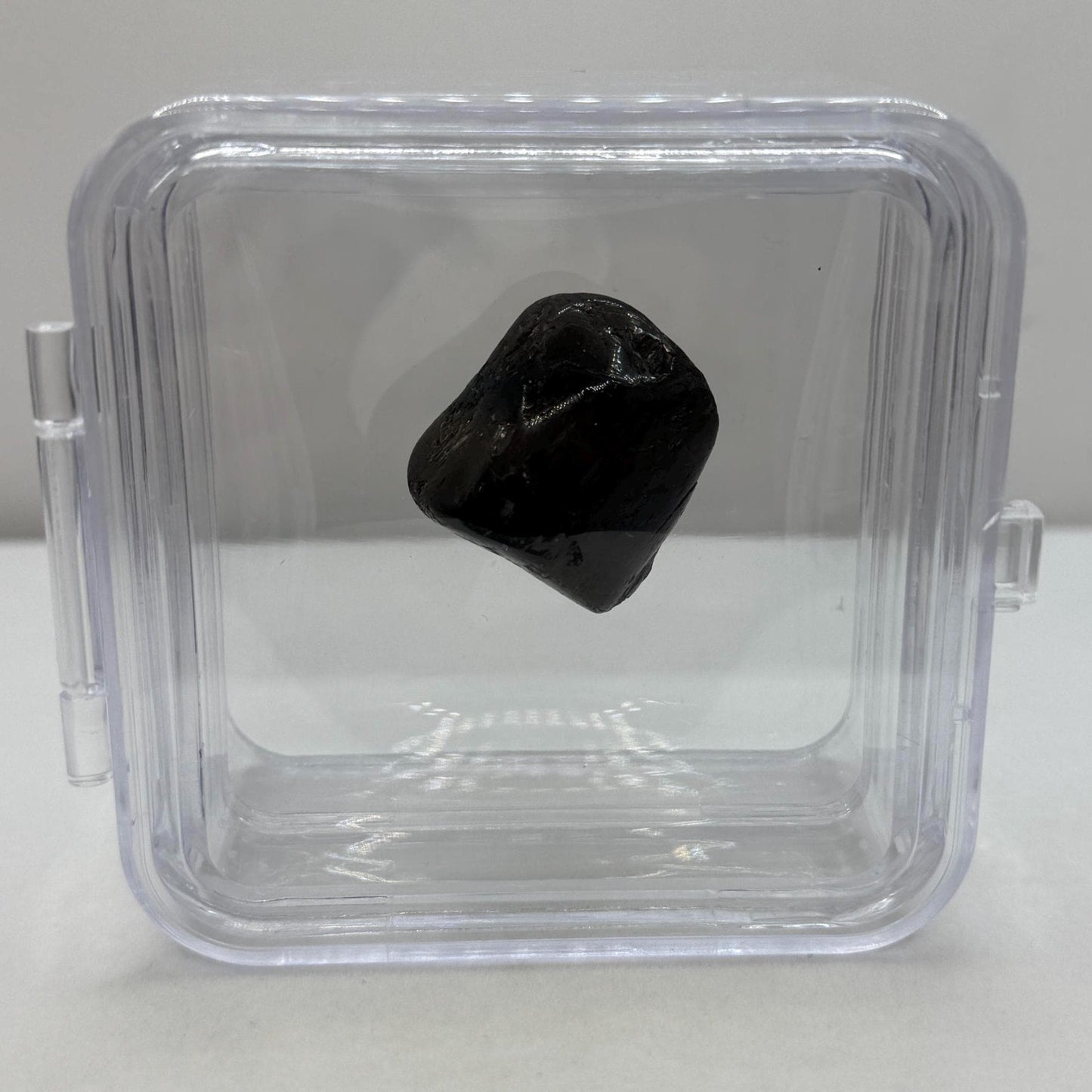 Nuummite Stone, Natural Nuummite, Greenland, Reiki, Rock Collection, Manifesting, Grounding, Energy Work, Reiki Creativity, 15.28 grams