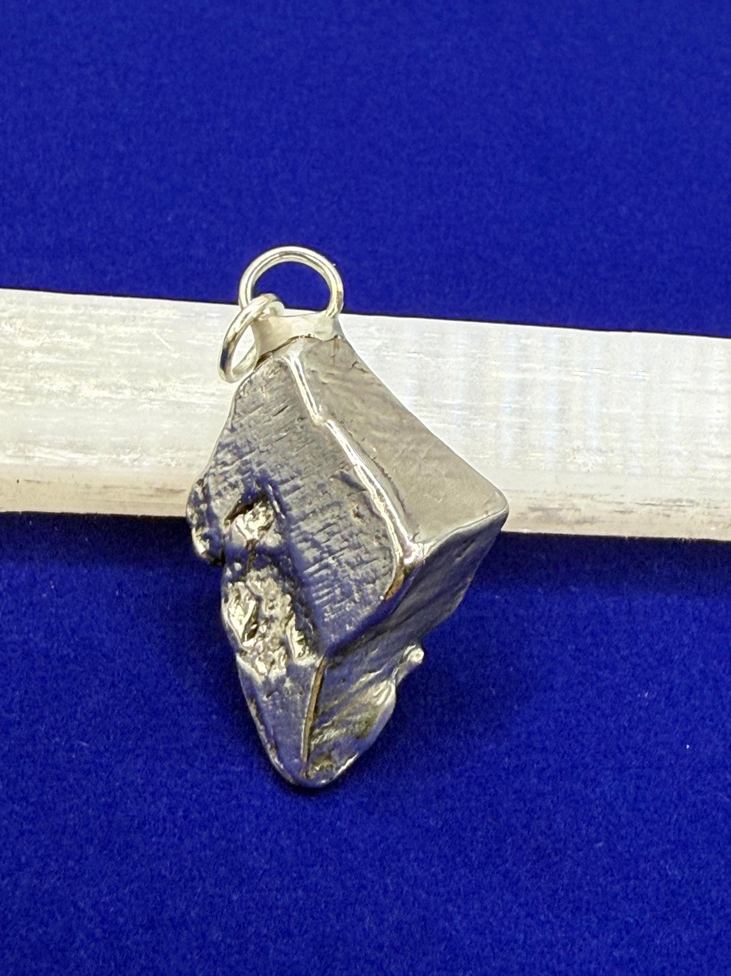 Beautiful Aletai Meteorite Pendant, 19.21 grams, Astronomy Gift, Authentic Meteorite, Meteorite Jewelry, Meteorite Pendant, COA, Space Gift