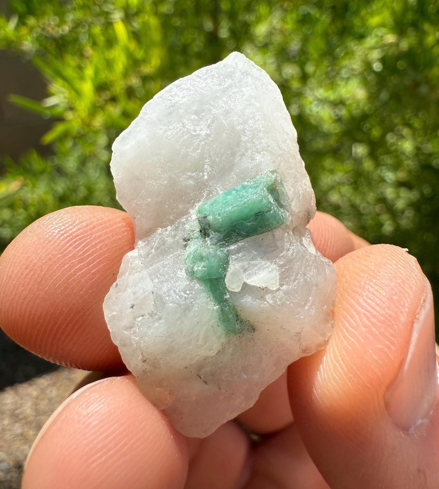 Rough Emerald on Quartz Matrix, Bahia, Brazil Emerald Stone, Brazilian Emerald, Heart Chakra, Brazilian Emerald, 7.70 grams