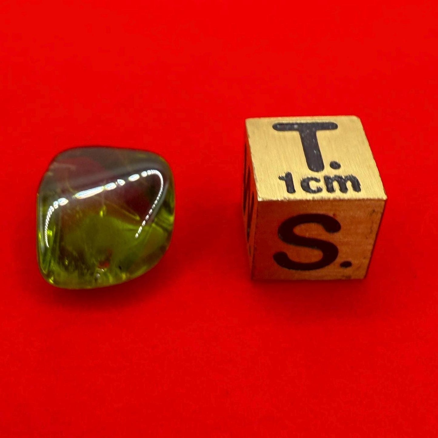 High Quality Arizona Peridot Crystal 2.18g / 10.9 Carats, Natural Green Gemstone, Collector Specimen, August Birthstone Jewelry
