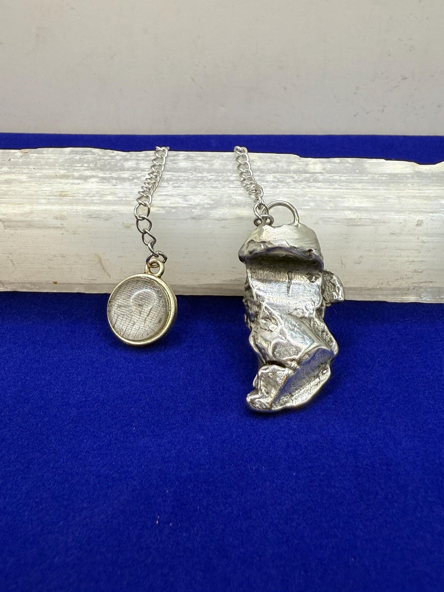 Beautiful Aletai Meteorite Pendulum, 24.75 grams, Astronomy Gift, Meditation Tool, Authentic Meteorite, Pendulum, Meteorite Pendant