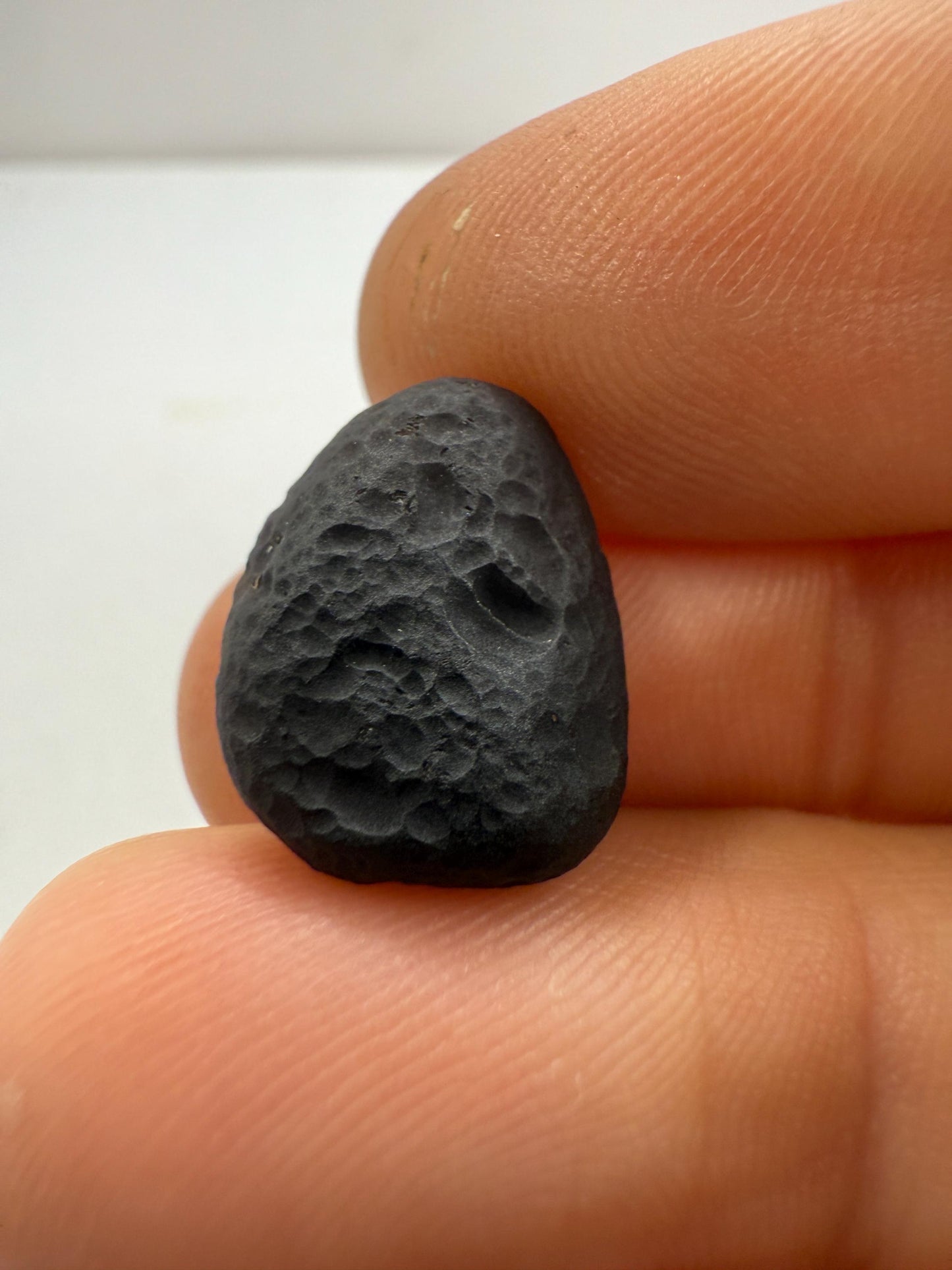 Saffordite Specimen: Arizona Cintamani Stone, Metaphysical Obsidian, Pseudo-Tektite, 1.85 grams