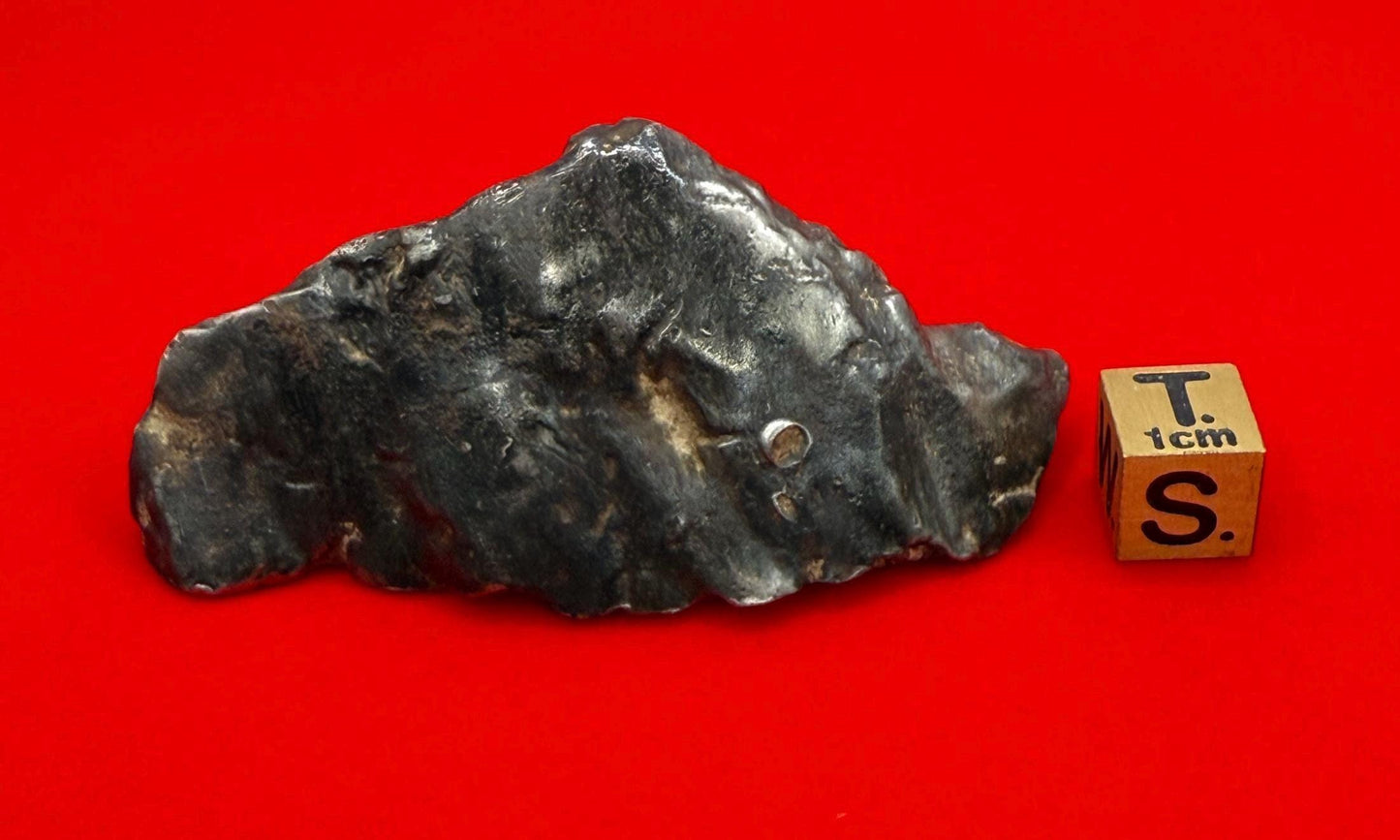 Gebel Kamil Iron Meteorite Specimen: Polished Ataxite from Egypt, 153.07 grams