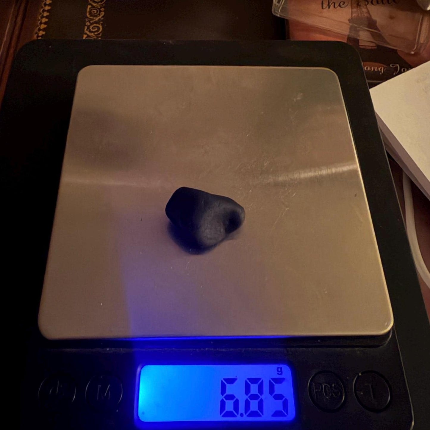 Saffordite Stone: Rare Cintamani, Arizona Tektite - 6.85 Grams