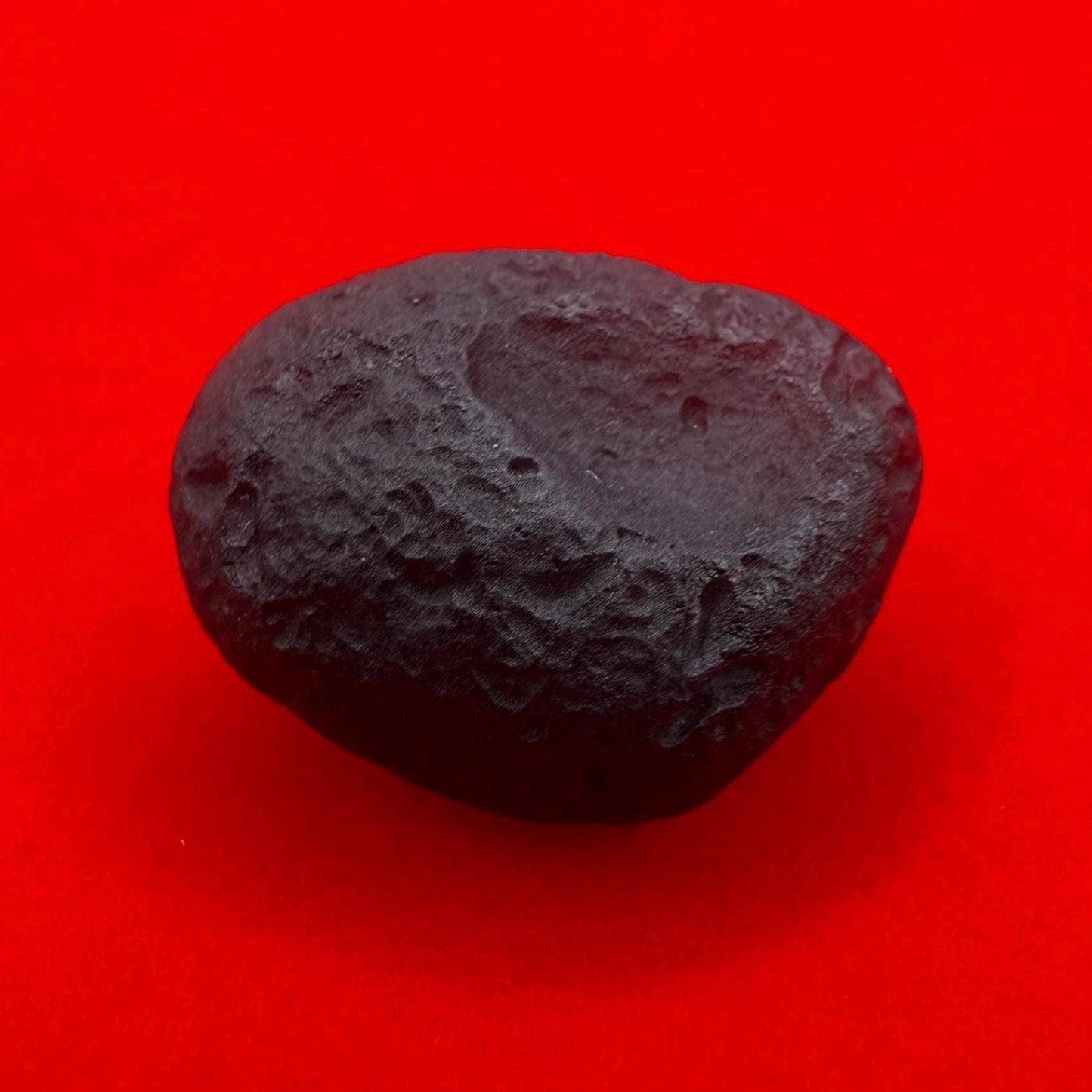Saffordite Specimen: Rare Cintamani Stone, Arizona Tektite, 4.53g