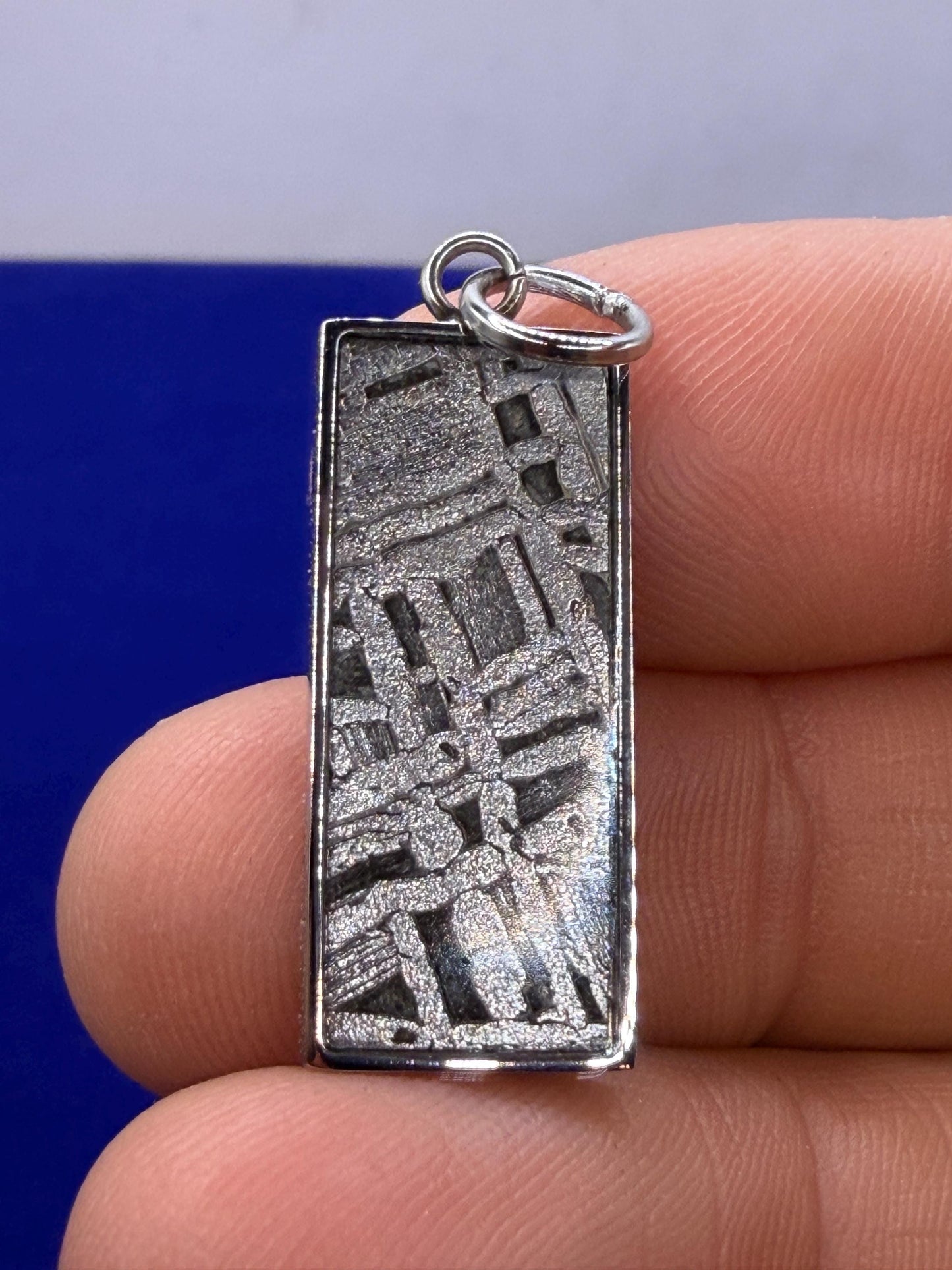 Aletai Meteorite Pendant, Widmanstätten Pattern, Etched Meteorite Necklace, 3.80g
