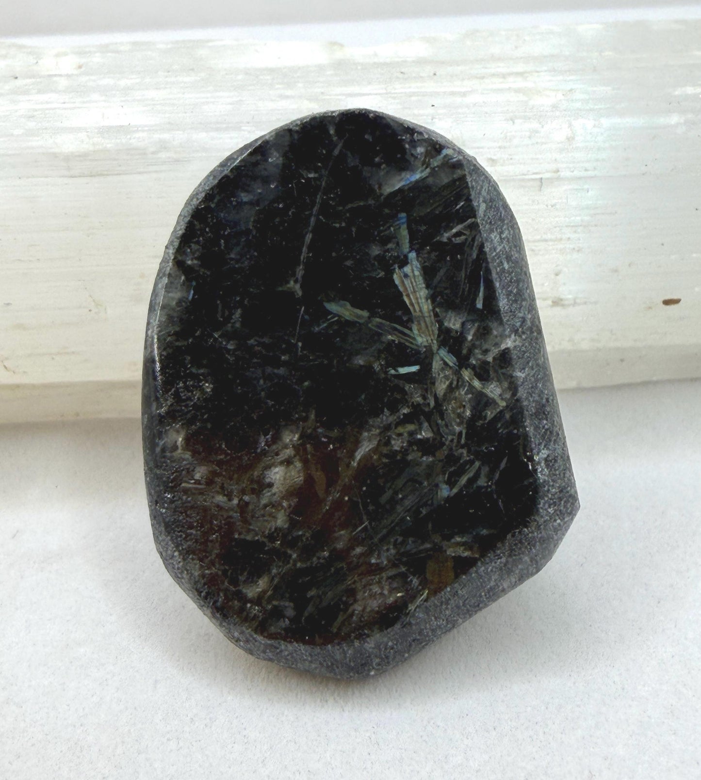 Rare Nuummite Crystal Finland, Genuine Sorcerer’s Stone, Iridescent Stone, 13.96g