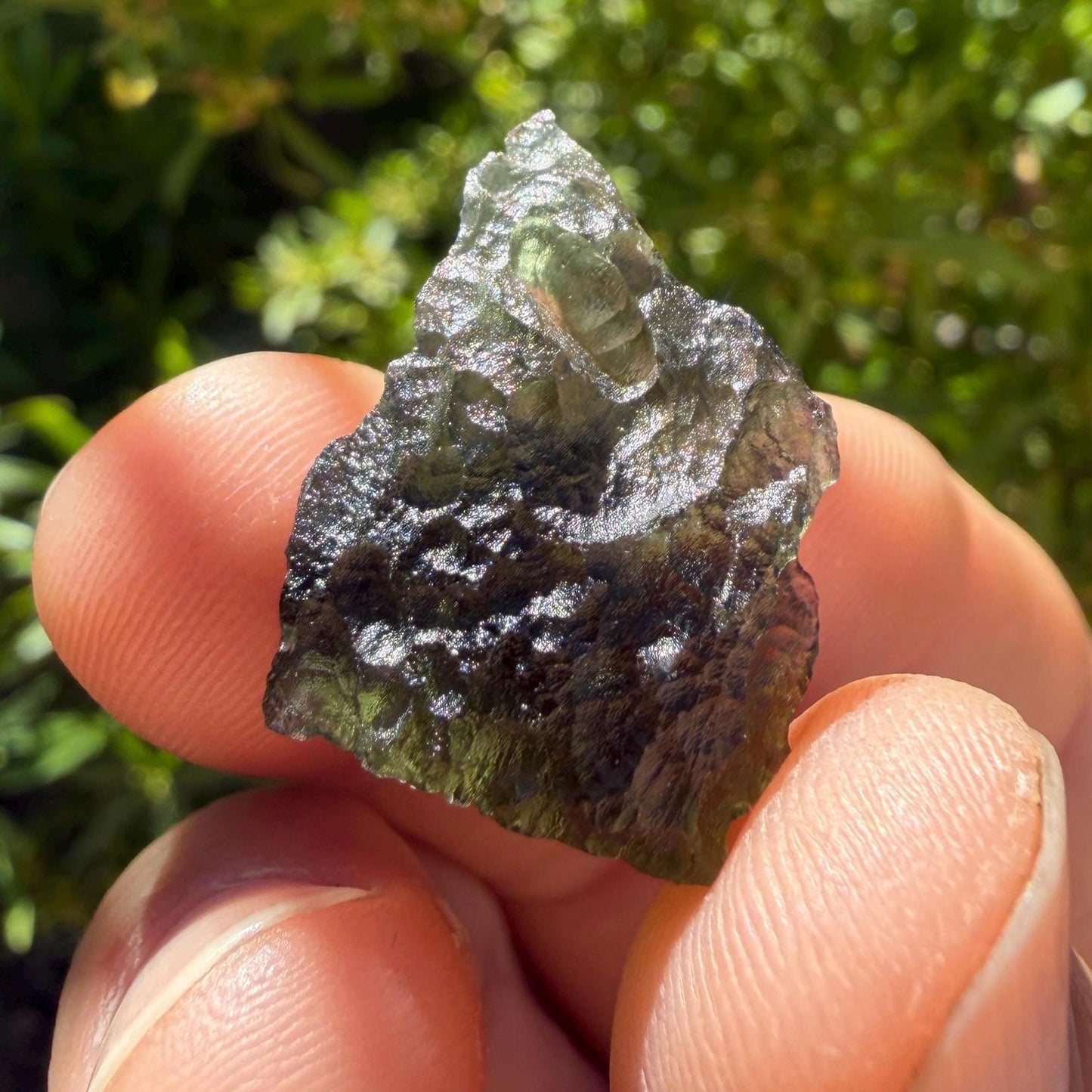 Authentic Moldavite Tektite Specimen: 4.43g/22.15ct