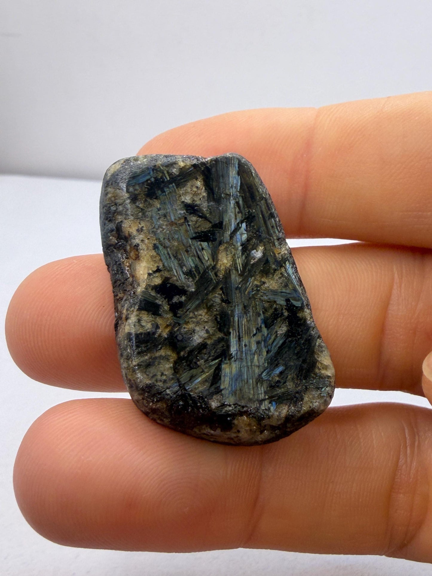 Rare Nuummite Crystal Finland, Genuine Sorcerer’s Stone, Iridescent Stone, 13.73g