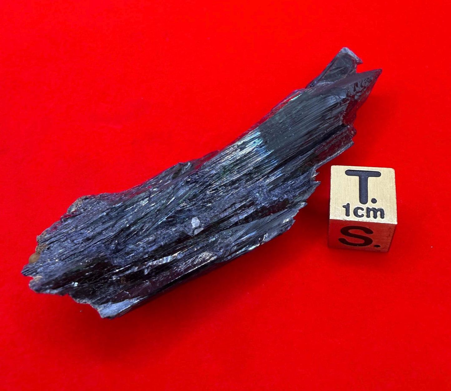 Rare Brazilian Vivianite Crystal: Reiki Energy Stone, Collector's Gem, 20.52/102.6ct