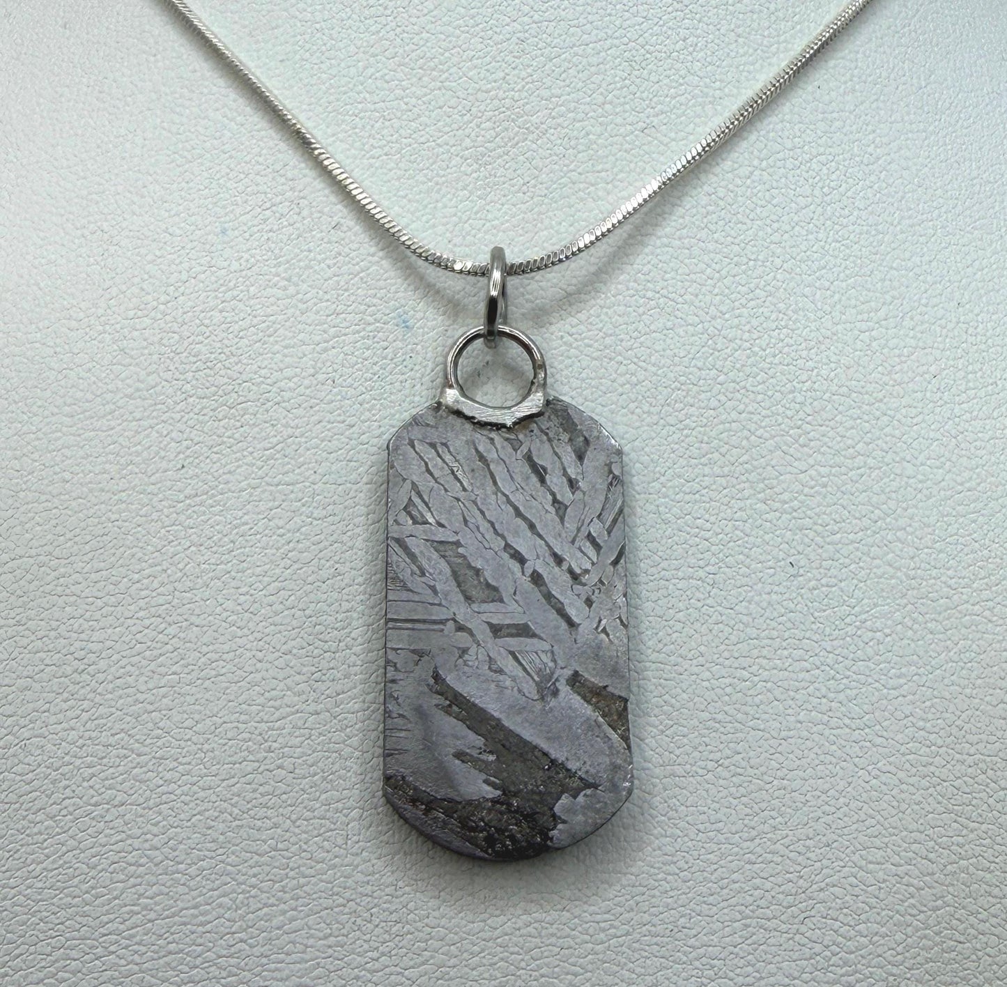 Aletai Meteorite Pendant, Space Jewelry, Etched Iron Widmanstätten 8.80g