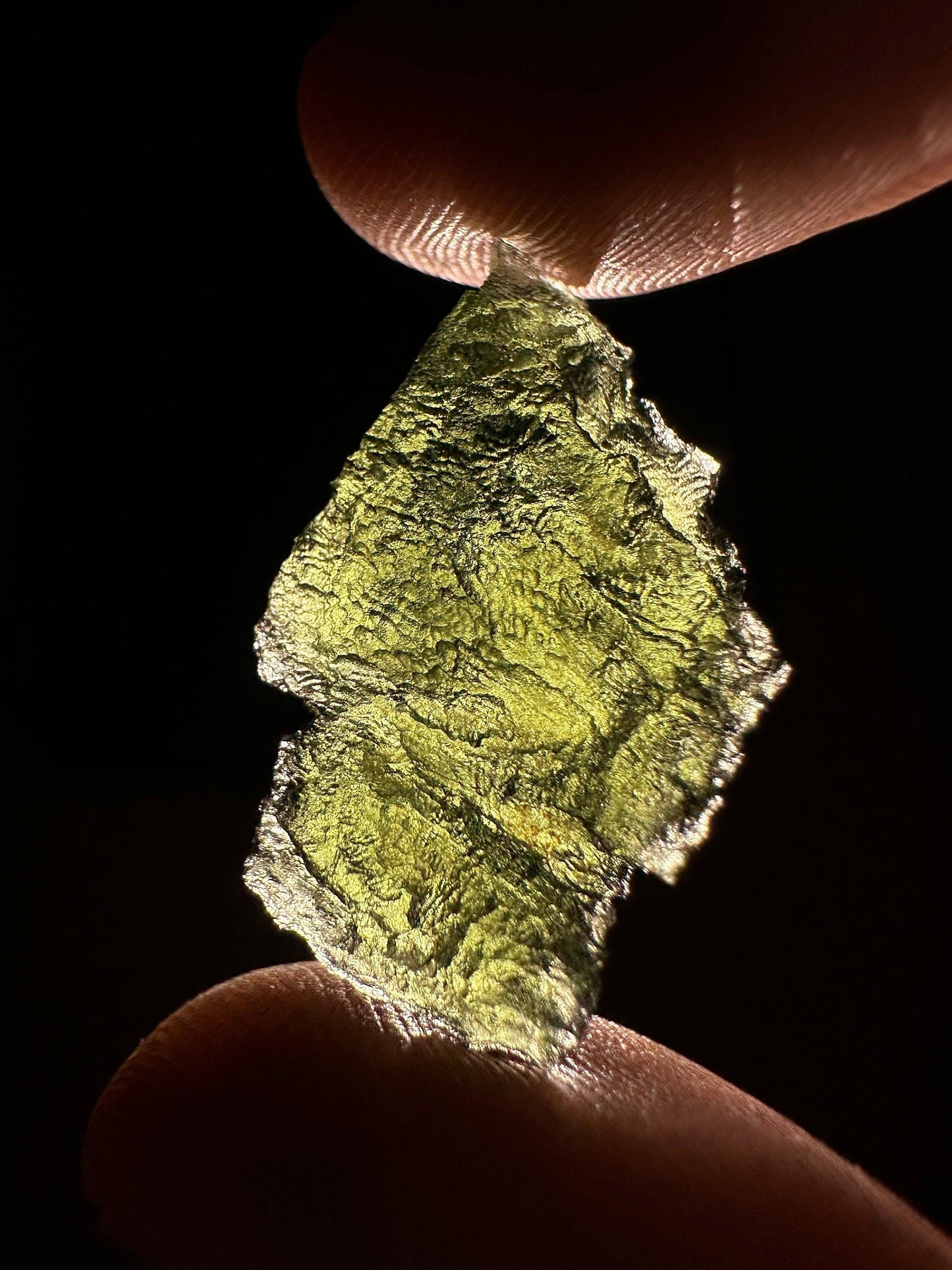 Authentic Moldavite Tektite Specimen: 4.20g/21ct