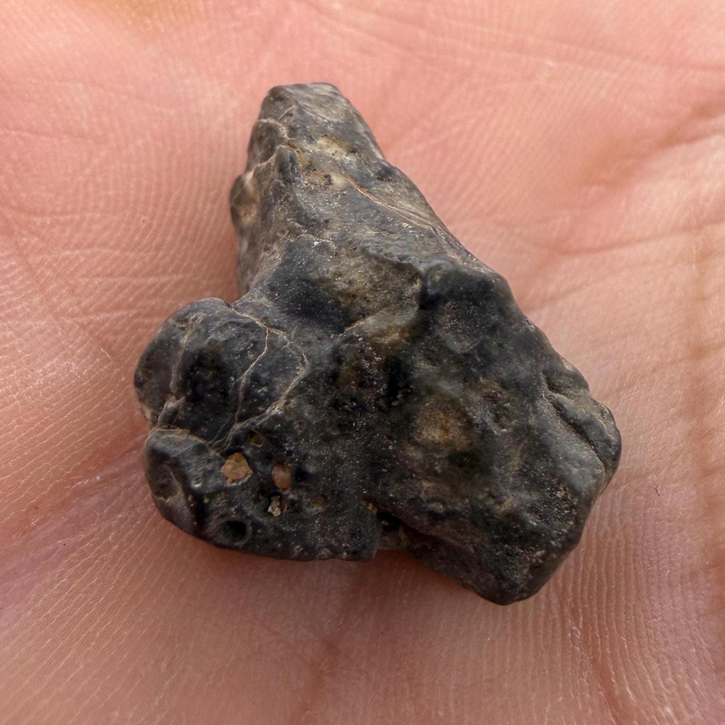 Tisserlitine 003 Lunar Meteorite: Feldspathic Breccia Moon Rock, 4.09 grams