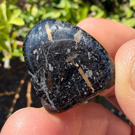 Nuummite Stone: Greenland Gemstone with Macrame Necklace and Display, Talisman, 20.67 grams