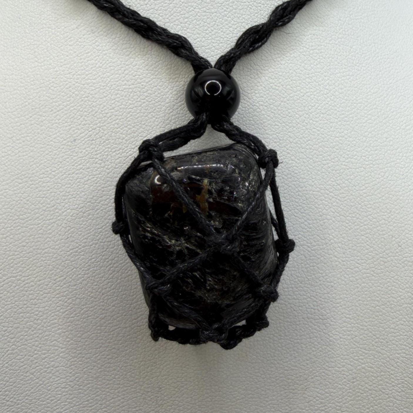 Nuummite Stone: Greenland Gemstone with Macrame Necklace and Display, Talisman, 31.88 grams