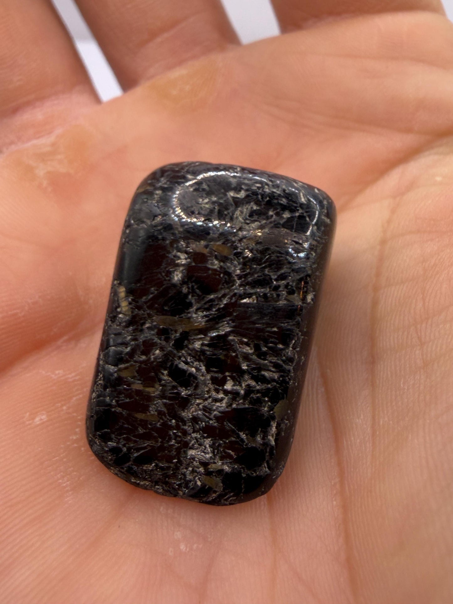 Fiery Nuummite Stone: Sorcerer's Stone from Greenland, Energy Work, Golden Flashes, 16.70 grams